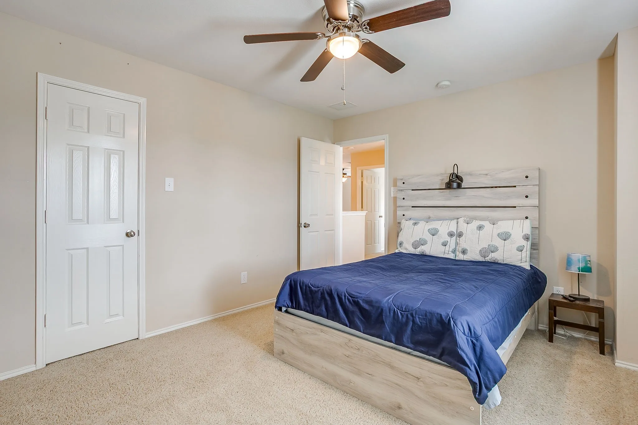 Single Family Residence For Sale in Tarrant County , 3601 Hudgins Ranch Road, Fort Worth, Texas 76262, 4 Bedroom, 3 Bathroom, 2 Garage spaces, 2,536 Sqft, built in 2008, mls#21397713, Real Estate Agent in Fort Worth, Homes For Sale in Tarrant county, Homes For Sale in Fort Worth, Realtor in Fort Worth Texas, Real Estate Brokerage Independent Realty Texas, Luminita Cordes Realtor