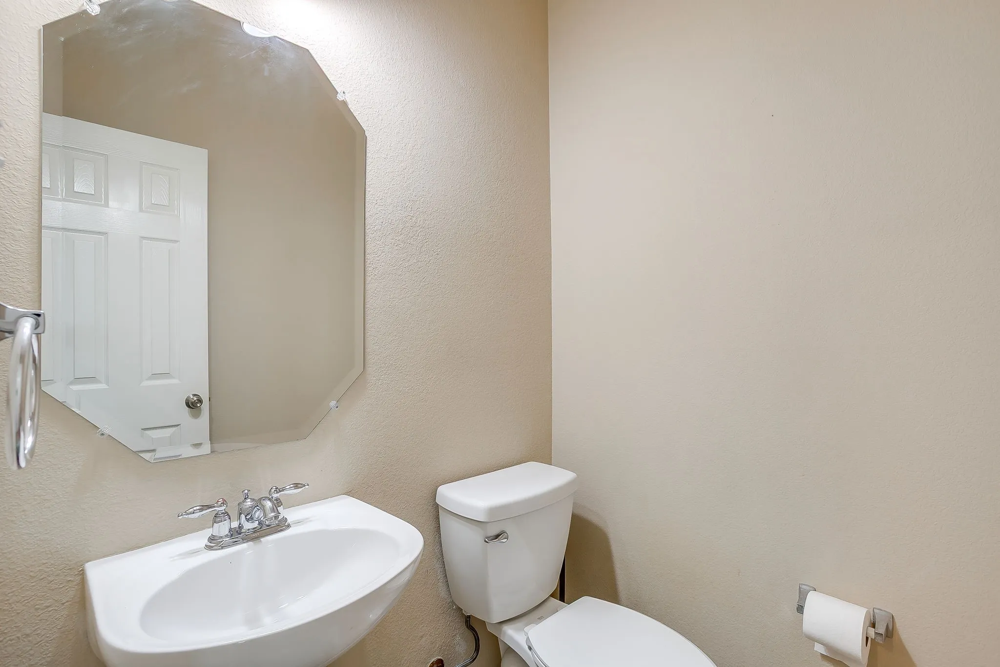 half bath 1st floor