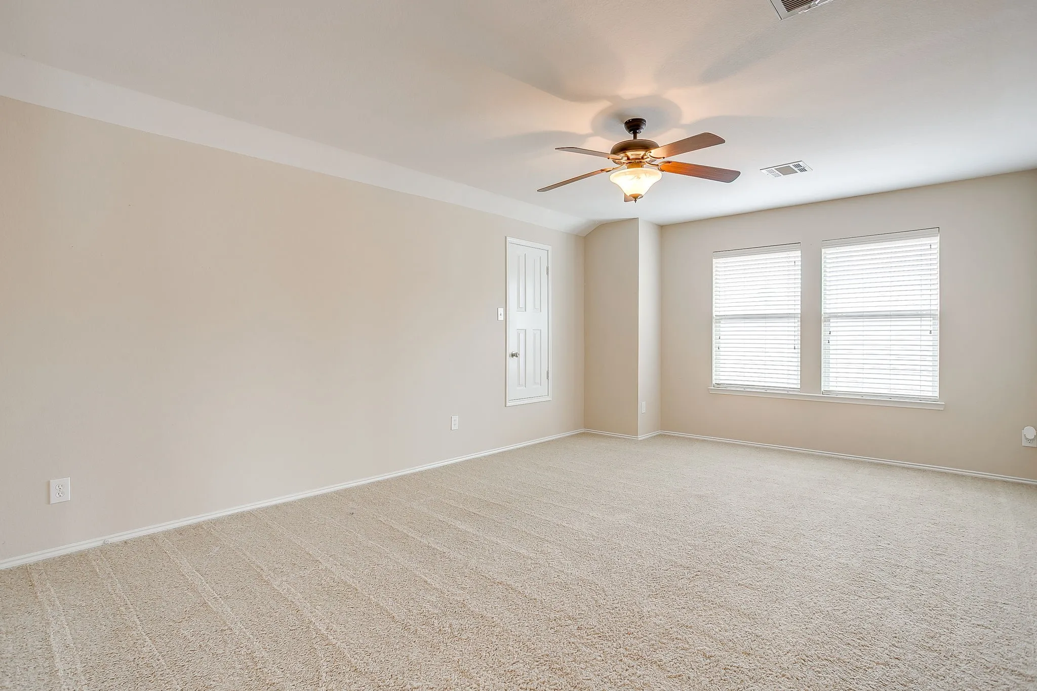 game room 2nd floor