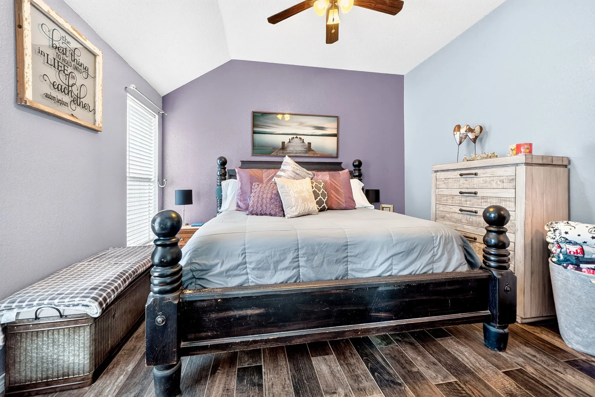 Single Family Residence For Sale in Rockwall County , 408 Er Ellis, Fate, Texas 75087, 3 Bedroom, 2 Bathroom, 2 Garage spaces, 1,278 Sqft, built in 1998, mls#21400831, Real Estate Agent in Fate, Homes For Sale in Rockwall county, Homes For Sale in Fate, Realtor in Fate Texas, Real Estate Brokerage Independent Realty Texas, Luminita Cordes Realtor