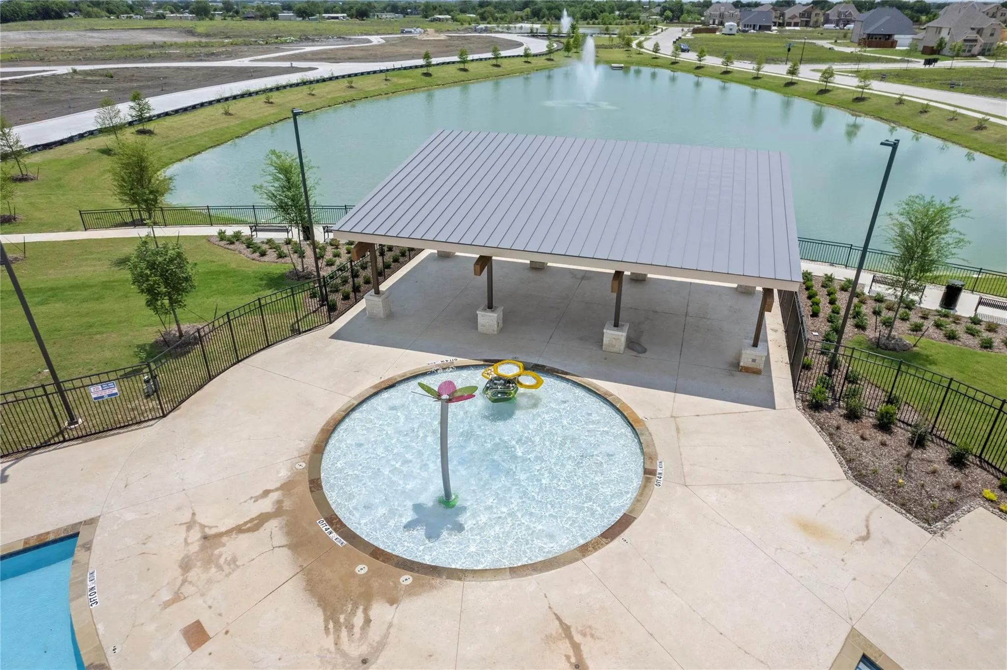 Single Family Residence For Sale in Rockwall County , 252 Golden Run Drive, Fate, Texas 75189, 5 Bedroom, 3 Bathroom, 2 Garage spaces, 3,532 Sqft, built in 2024, mls#21398650, Real Estate Agent in Fate, Homes For Sale in Rockwall county, Homes For Sale in Fate, Realtor in Fate Texas, Real Estate Brokerage Independent Realty Texas, Luminita Cordes Realtor