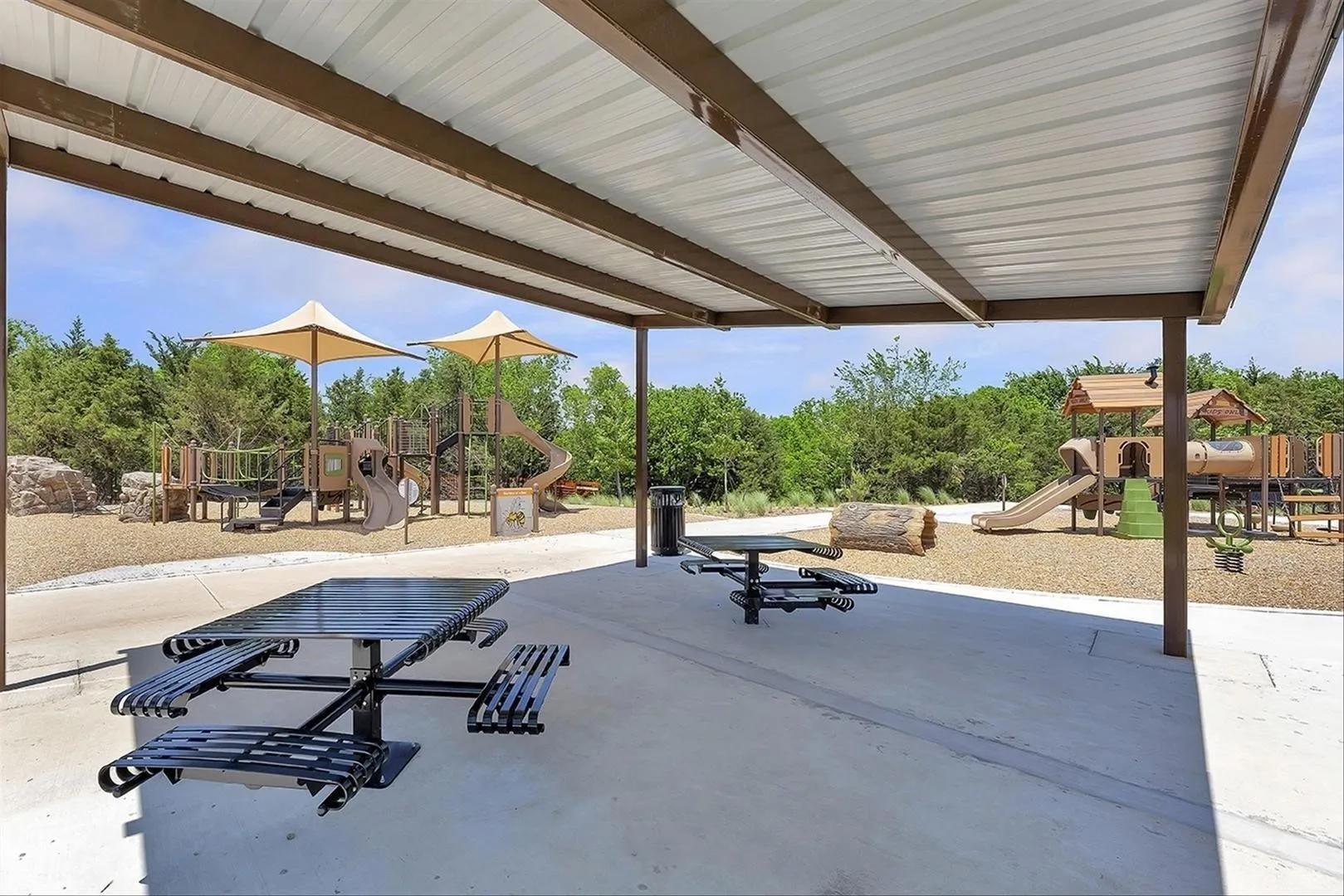 Single Family Residence For Sale in Rockwall County , 252 Golden Run Drive, Fate, Texas 75189, 5 Bedroom, 3 Bathroom, 2 Garage spaces, 3,532 Sqft, built in 2024, mls#21398650, Real Estate Agent in Fate, Homes For Sale in Rockwall county, Homes For Sale in Fate, Realtor in Fate Texas, Real Estate Brokerage Independent Realty Texas, Luminita Cordes Realtor