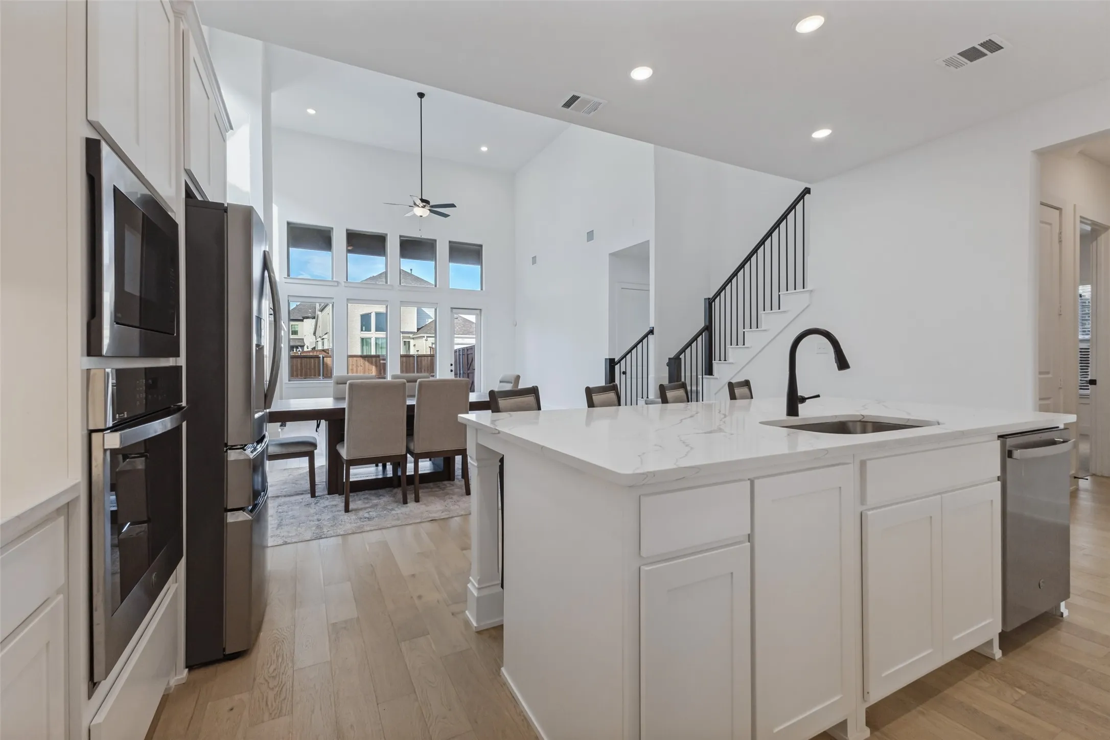 Single Family Residence For Sale in Rockwall County , 252 Golden Run Drive, Fate, Texas 75189, 5 Bedroom, 3 Bathroom, 2 Garage spaces, 3,532 Sqft, built in 2024, mls#21398650, Real Estate Agent in Fate, Homes For Sale in Rockwall county, Homes For Sale in Fate, Realtor in Fate Texas, Real Estate Brokerage Independent Realty Texas, Luminita Cordes Realtor