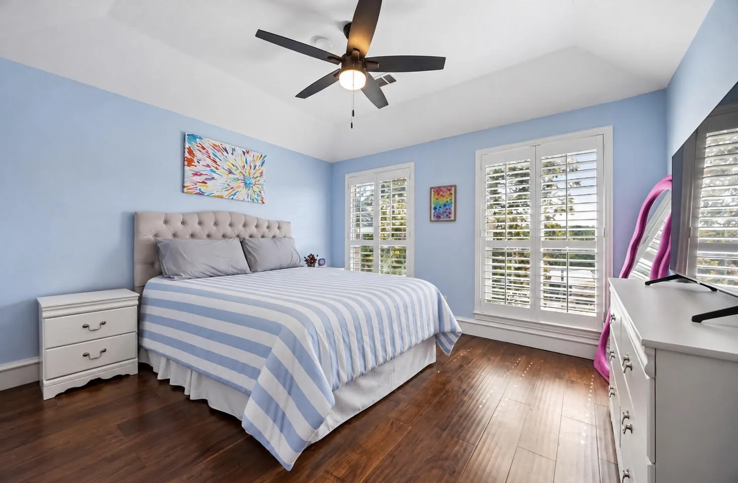 Single Family Residence For Sale in Denton County , 2865 Woodhollow Drive, Highland Village, Texas 75077, 5 Bedroom, 4 Bathroom, 3 Garage spaces, 3,642 Sqft, built in 1992, mls#21400251, Real Estate Agent in Highland Village, Homes For Sale in Denton county, Homes For Sale in Highland Village, Realtor in Highland Village Texas, Real Estate Brokerage Independent Realty Texas, Luminita Cordes Realtor