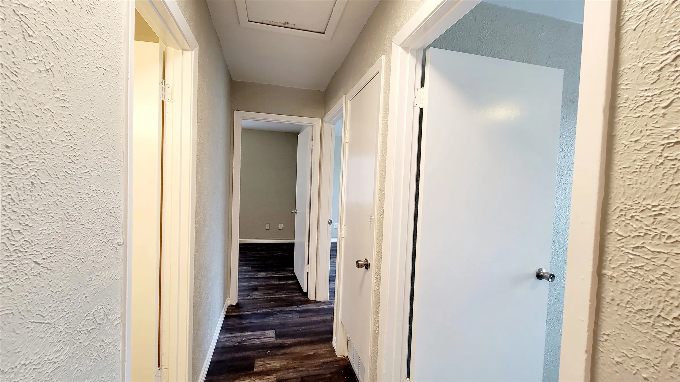 Single Family Residence For Rent in Hunt County , 2602 Bliss, Greenville, Texas 75402, 4 Bedroom, 2 Bathroom, Garage spaces, 1,545 Sqft, built in 1971, mls#21400456, Real Estate Agent in Greenville, Homes For Rent in Hunt county, Homes For Rent in Greenville, Realtor in Greenville Texas, Real Estate Brokerage Independent Realty Texas, Luminita Cordes Realtor