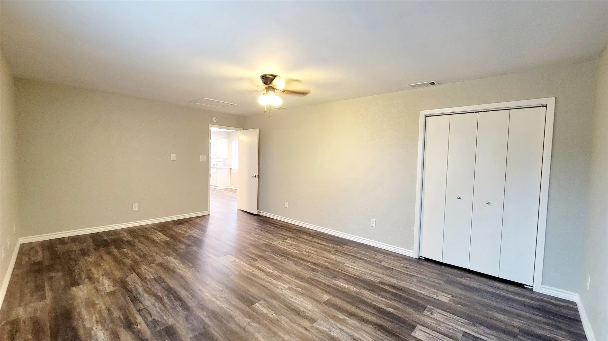 Single Family Residence For Rent in Hunt County , 2602 Bliss, Greenville, Texas 75402, 4 Bedroom, 2 Bathroom, Garage spaces, 1,545 Sqft, built in 1971, mls#21400456, Real Estate Agent in Greenville, Homes For Rent in Hunt county, Homes For Rent in Greenville, Realtor in Greenville Texas, Real Estate Brokerage Independent Realty Texas, Luminita Cordes Realtor