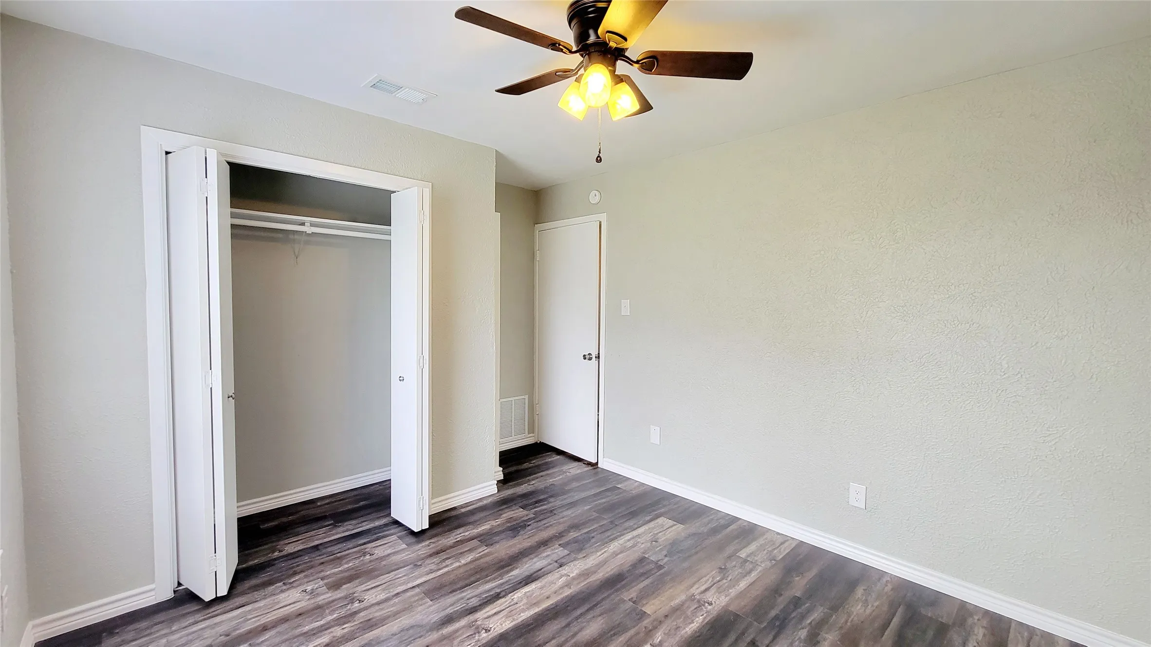 Single Family Residence For Rent in Hunt County , 2602 Bliss, Greenville, Texas 75402, 4 Bedroom, 2 Bathroom, Garage spaces, 1,545 Sqft, built in 1971, mls#21400456, Real Estate Agent in Greenville, Homes For Rent in Hunt county, Homes For Rent in Greenville, Realtor in Greenville Texas, Real Estate Brokerage Independent Realty Texas, Luminita Cordes Realtor