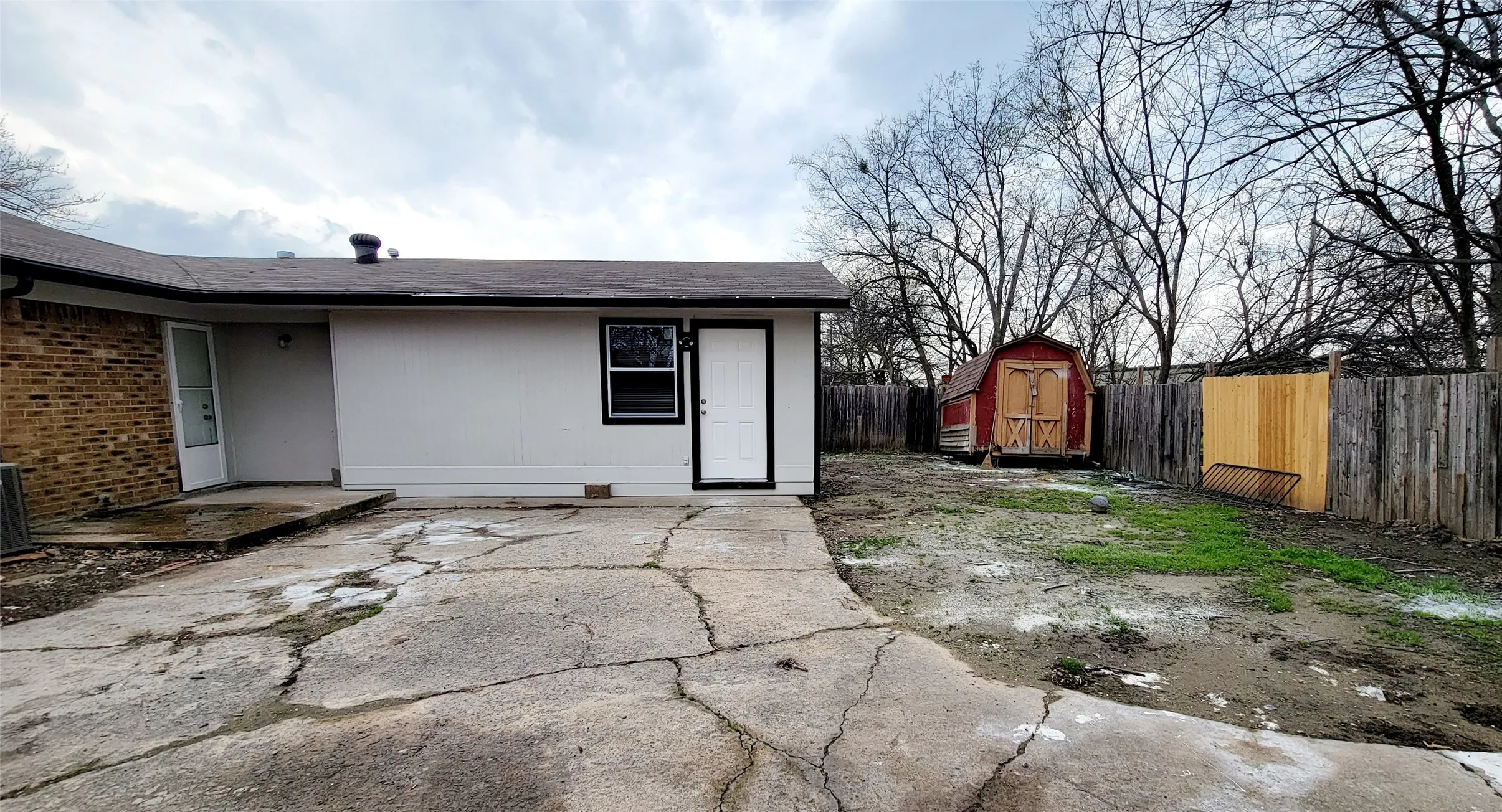 Single Family Residence For Rent in Hunt County , 2602 Bliss, Greenville, Texas 75402, 4 Bedroom, 2 Bathroom, Garage spaces, 1,545 Sqft, built in 1971, mls#21400456, Real Estate Agent in Greenville, Homes For Rent in Hunt county, Homes For Rent in Greenville, Realtor in Greenville Texas, Real Estate Brokerage Independent Realty Texas, Luminita Cordes Realtor