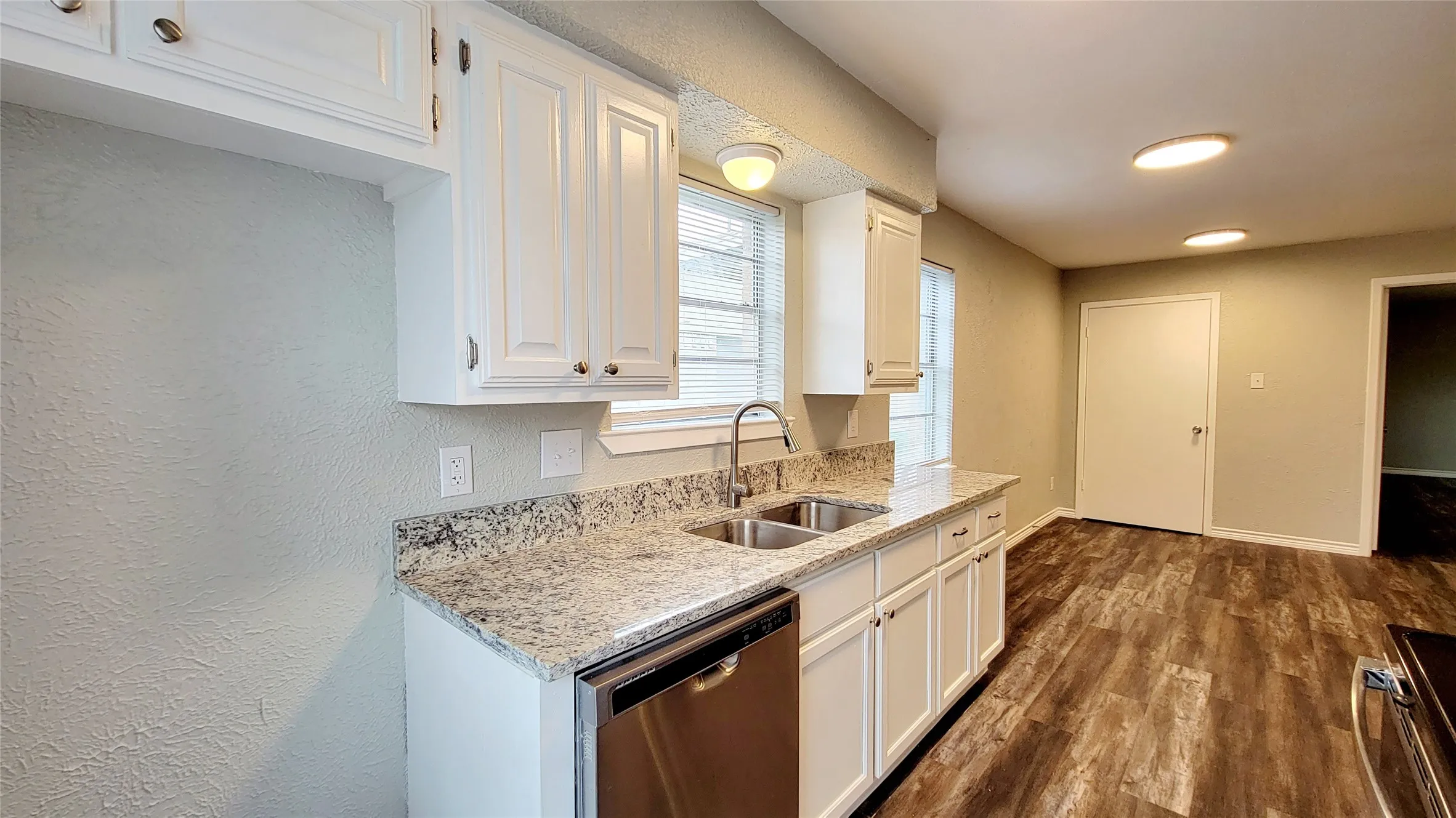 Single Family Residence For Rent in Hunt County , 2602 Bliss, Greenville, Texas 75402, 4 Bedroom, 2 Bathroom, Garage spaces, 1,545 Sqft, built in 1971, mls#21400456, Real Estate Agent in Greenville, Homes For Rent in Hunt county, Homes For Rent in Greenville, Realtor in Greenville Texas, Real Estate Brokerage Independent Realty Texas, Luminita Cordes Realtor