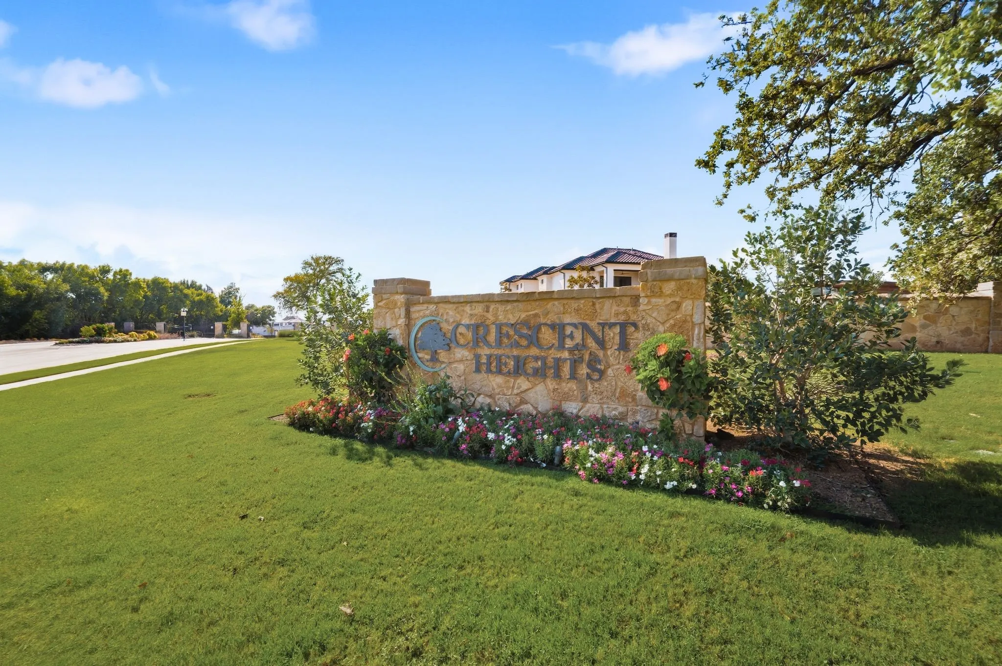 Single Family Residence For Sale in Tarrant County , 805 Stacy Drive, Southlake, Texas 76092, 5 Bedroom, 6 Bathroom, 3 Garage spaces, 5,608 Sqft, built in 2023, mls#21394014, Real Estate Agent in Southlake, Homes For Sale in Tarrant county, Homes For Sale in Southlake, Realtor in Southlake Texas, Real Estate Brokerage Independent Realty Texas, Luminita Cordes Realtor