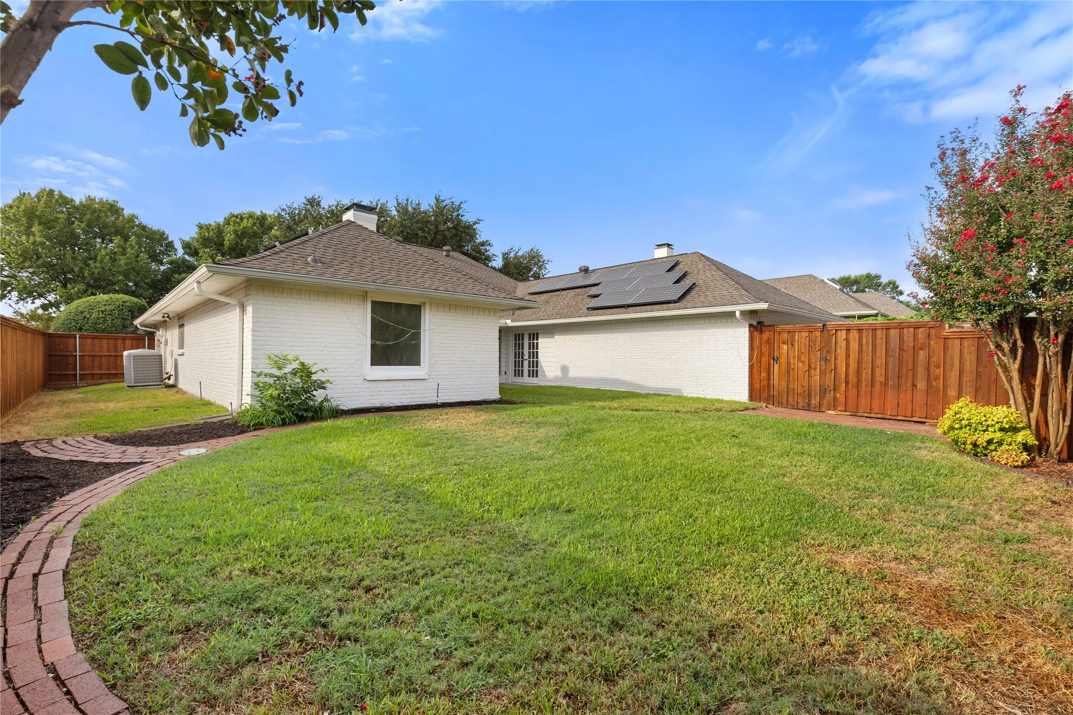 Single Family Residence For Sale in Collin County , 3549 Arbuckle Drive, Plano, Texas 75075, 4 Bedroom, 3 Bathroom, 2 Garage spaces, 2,313 Sqft, built in 1980, mls#21398647, Real Estate Agent in Plano, Homes For Sale in Collin county, Homes For Sale in Plano, Realtor in Plano Texas, Real Estate Brokerage Independent Realty Texas, Luminita Cordes Realtor