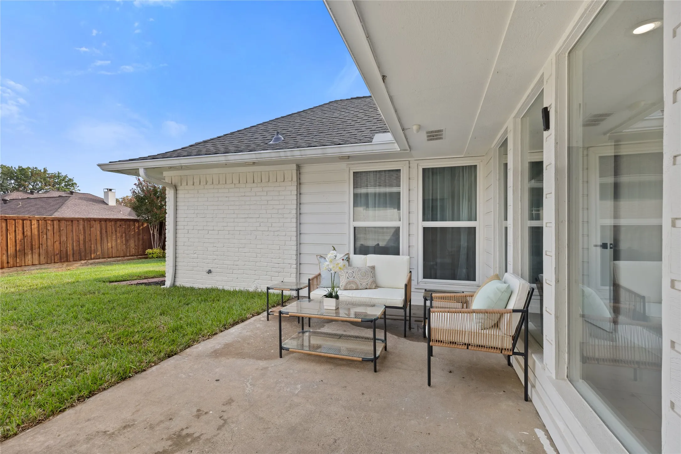 Single Family Residence For Sale in Collin County , 3549 Arbuckle Drive, Plano, Texas 75075, 4 Bedroom, 3 Bathroom, 2 Garage spaces, 2,313 Sqft, built in 1980, mls#21398647, Real Estate Agent in Plano, Homes For Sale in Collin county, Homes For Sale in Plano, Realtor in Plano Texas, Real Estate Brokerage Independent Realty Texas, Luminita Cordes Realtor