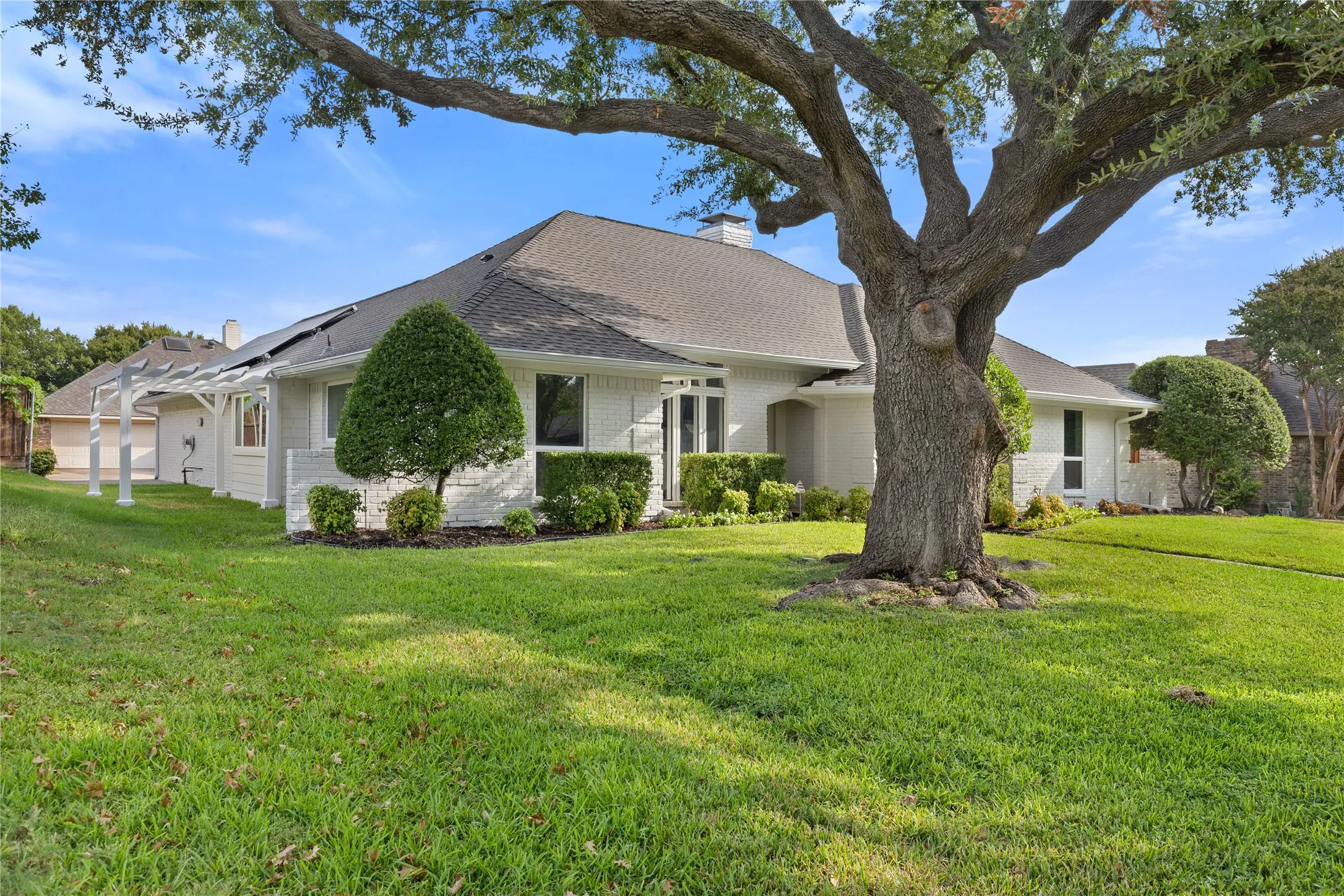 Single Family Residence For Sale in Collin County , 3549 Arbuckle Drive, Plano, Texas 75075, 4 Bedroom, 3 Bathroom, 2 Garage spaces, 2,313 Sqft, built in 1980, mls#21398647, Real Estate Agent in Plano, Homes For Sale in Collin county, Homes For Sale in Plano, Realtor in Plano Texas, Real Estate Brokerage Independent Realty Texas, Luminita Cordes Realtor