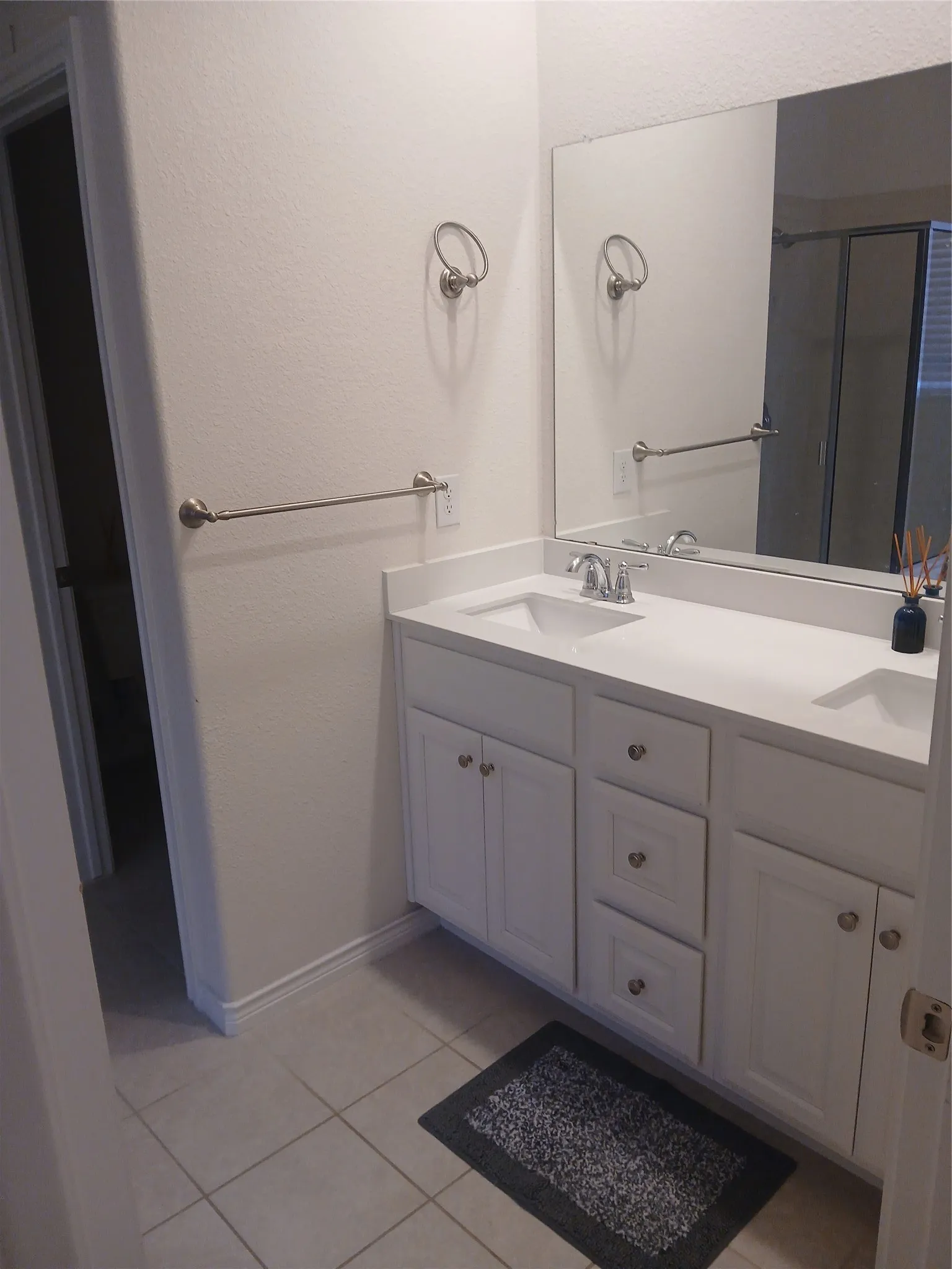 Single Family Residence For Sale in Kaufman County , 3943 Sidney Lane, Heath, Texas 75126, 4 Bedroom, 3 Bathroom, 2 Garage spaces, 2,539 Sqft, built in 2022, mls#21400267, Real Estate Agent in Heath, Homes For Sale in Kaufman county, Homes For Sale in Heath, Realtor in Heath Texas, Real Estate Brokerage Independent Realty Texas, Luminita Cordes Realtor