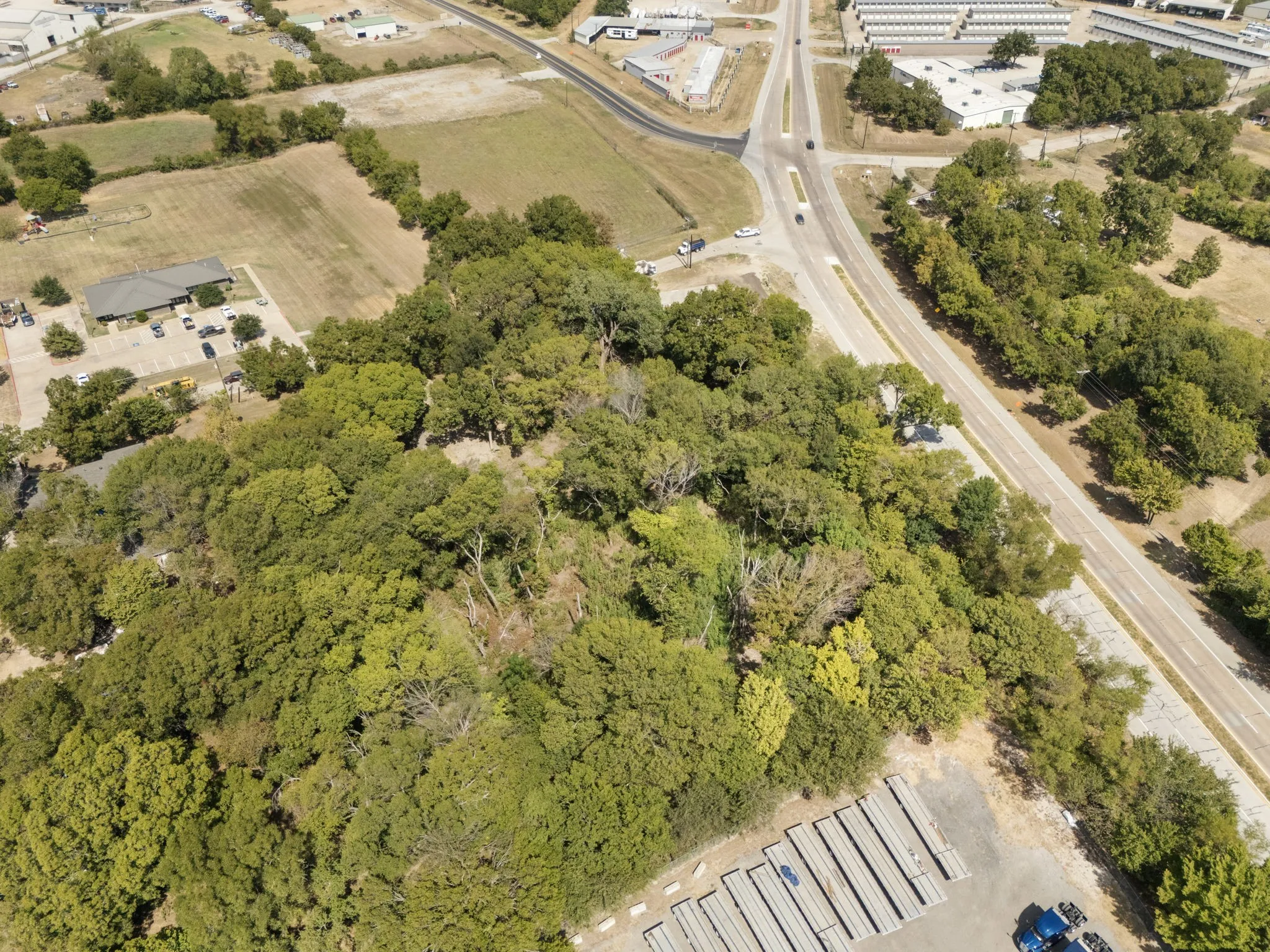 Unimproved Land For Sale in Ellis County , 307 Arnold Street, Ennis, Texas 75119, 0, 0, Garage spaces, 0 Sqft, built in 0, mls#21399106, Real Estate Agent in Ennis, Homes For Sale in Ellis county, Homes For Sale in Ennis, Realtor in Ennis Texas, Real Estate Brokerage Independent Realty Texas, Luminita Cordes Realtor