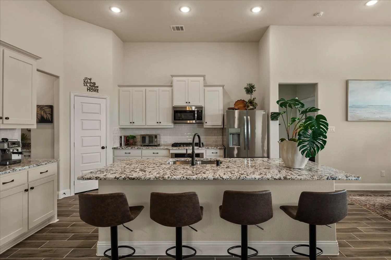 Single Family Residence For Sale in Hunt County , 8200 Honeywell Avenue, Greenville, Texas 75402, 4 Bedroom, 4 Bathroom, 3 Garage spaces, 2,665 Sqft, built in 2024, mls#21398775, Real Estate Agent in Greenville, Homes For Sale in Hunt county, Homes For Sale in Greenville, Realtor in Greenville Texas, Real Estate Brokerage Independent Realty Texas, Luminita Cordes Realtor