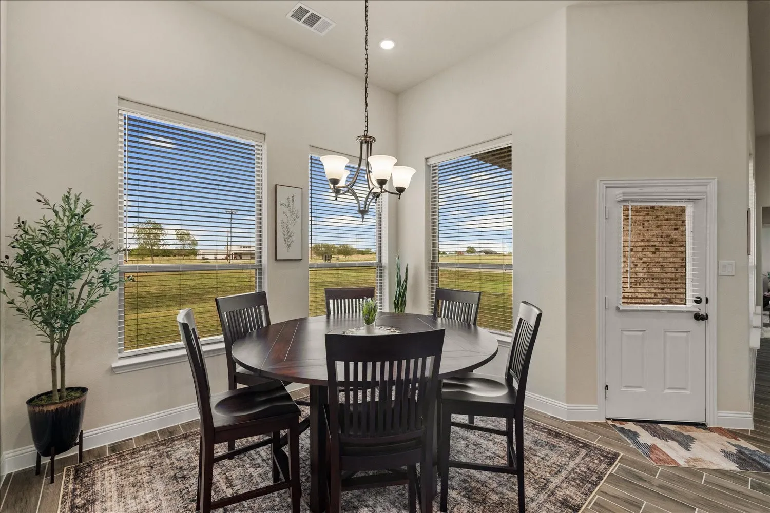 Single Family Residence For Sale in Hunt County , 8200 Honeywell Avenue, Greenville, Texas 75402, 4 Bedroom, 4 Bathroom, 3 Garage spaces, 2,665 Sqft, built in 2024, mls#21398775, Real Estate Agent in Greenville, Homes For Sale in Hunt county, Homes For Sale in Greenville, Realtor in Greenville Texas, Real Estate Brokerage Independent Realty Texas, Luminita Cordes Realtor