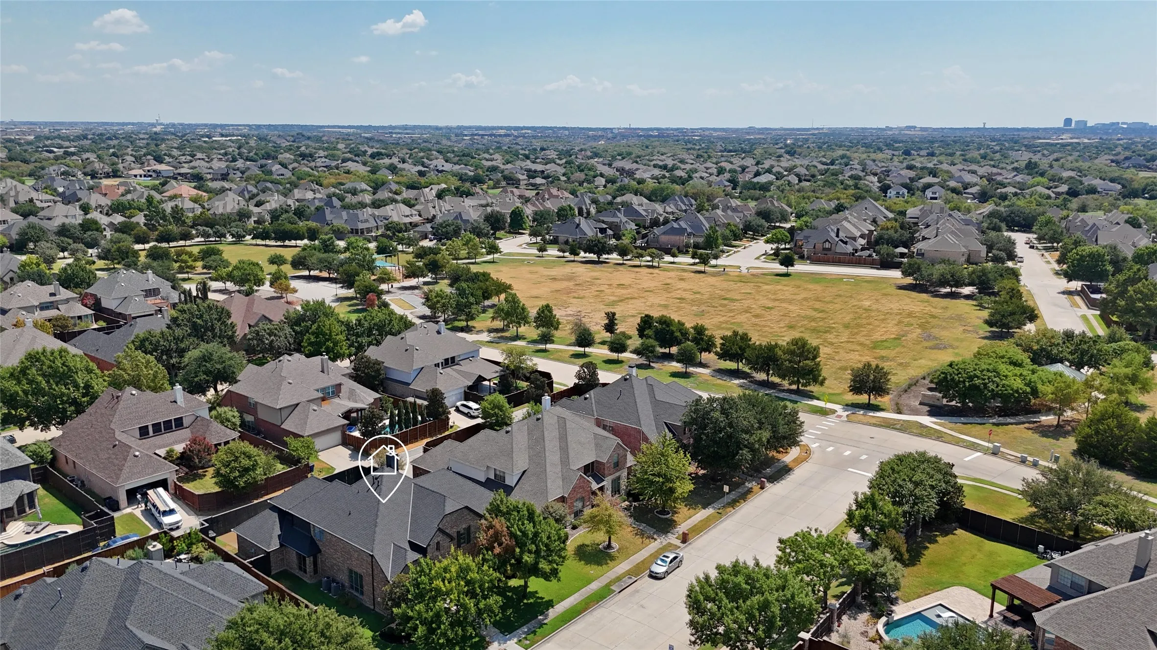 Single Family Residence For Sale in Denton County , 11546 Rio Grande Drive, Frisco, Texas 75033, 4 Bedroom, 4 Bathroom, 3 Garage spaces, 4,393 Sqft, built in 2003, mls#21401059, Real Estate Agent in Frisco, Homes For Sale in Denton county, Homes For Sale in Frisco, Realtor in Frisco Texas, Real Estate Brokerage Independent Realty Texas, Luminita Cordes Realtor
