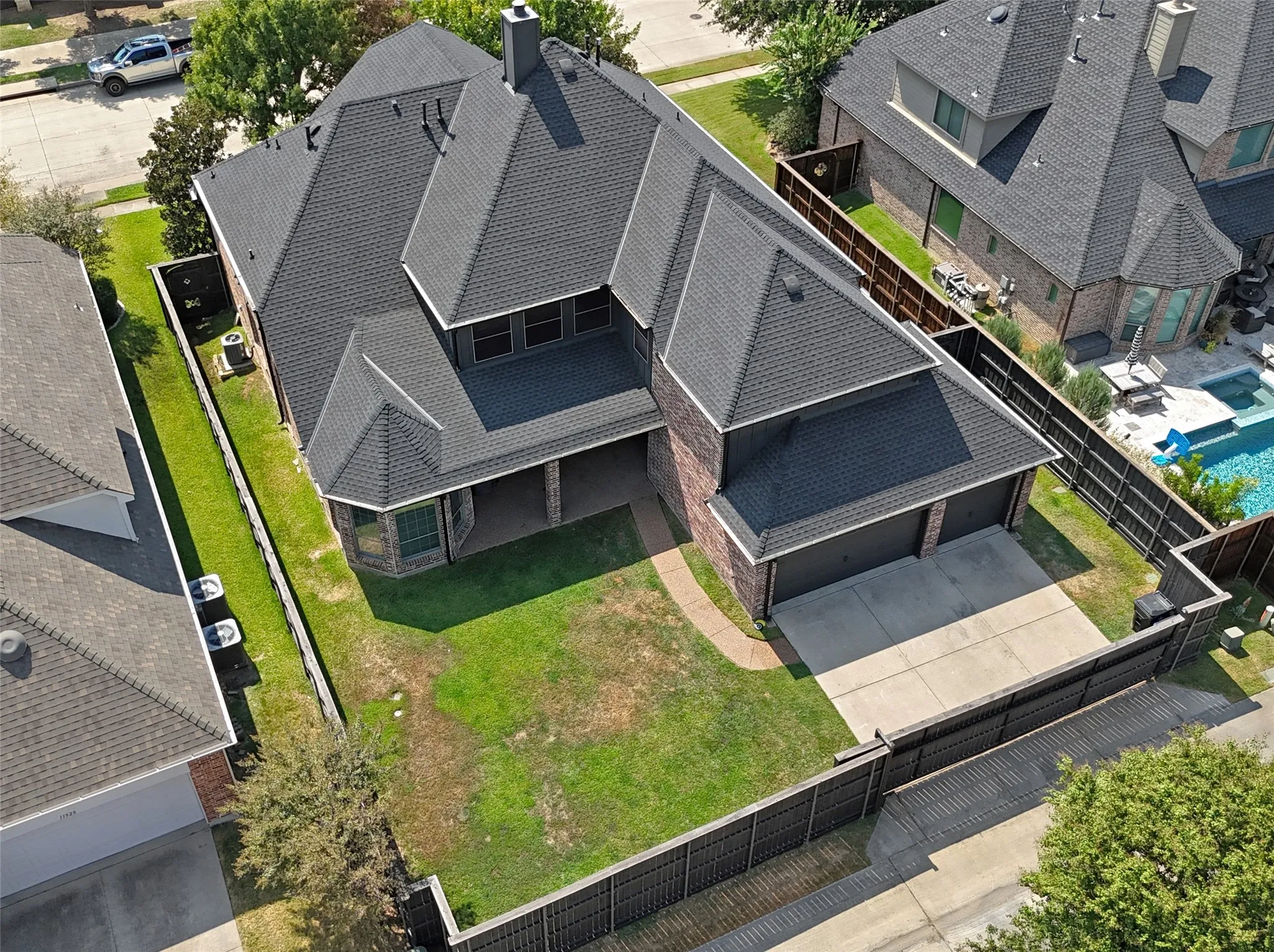 Single Family Residence For Sale in Denton County , 11546 Rio Grande Drive, Frisco, Texas 75033, 4 Bedroom, 4 Bathroom, 3 Garage spaces, 4,393 Sqft, built in 2003, mls#21401059, Real Estate Agent in Frisco, Homes For Sale in Denton county, Homes For Sale in Frisco, Realtor in Frisco Texas, Real Estate Brokerage Independent Realty Texas, Luminita Cordes Realtor