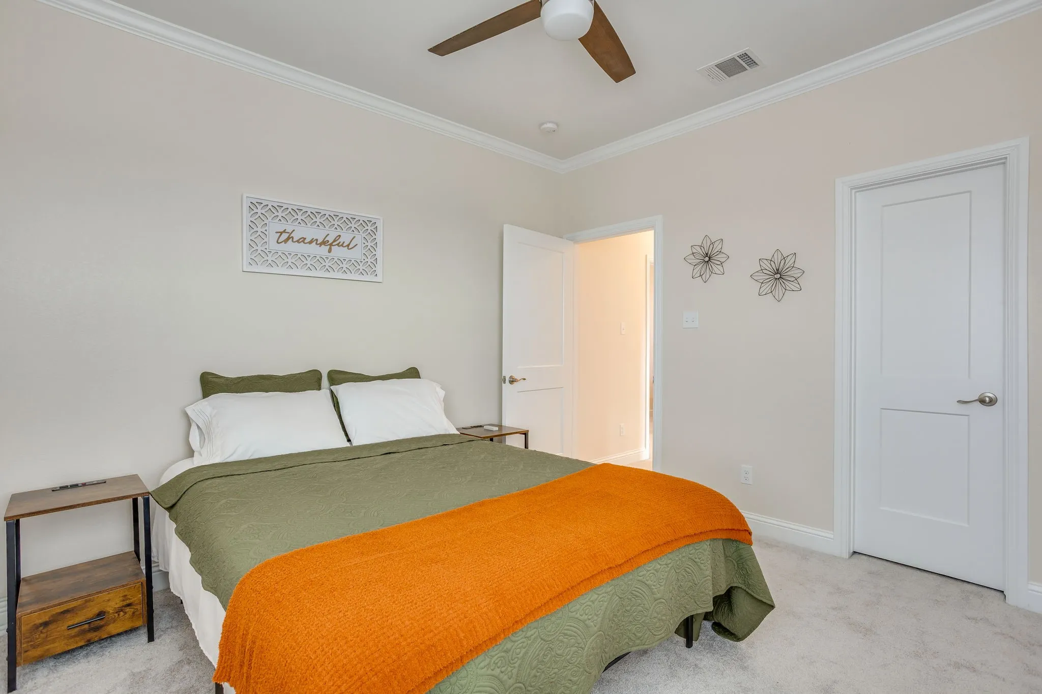 upstairs bedroom 3