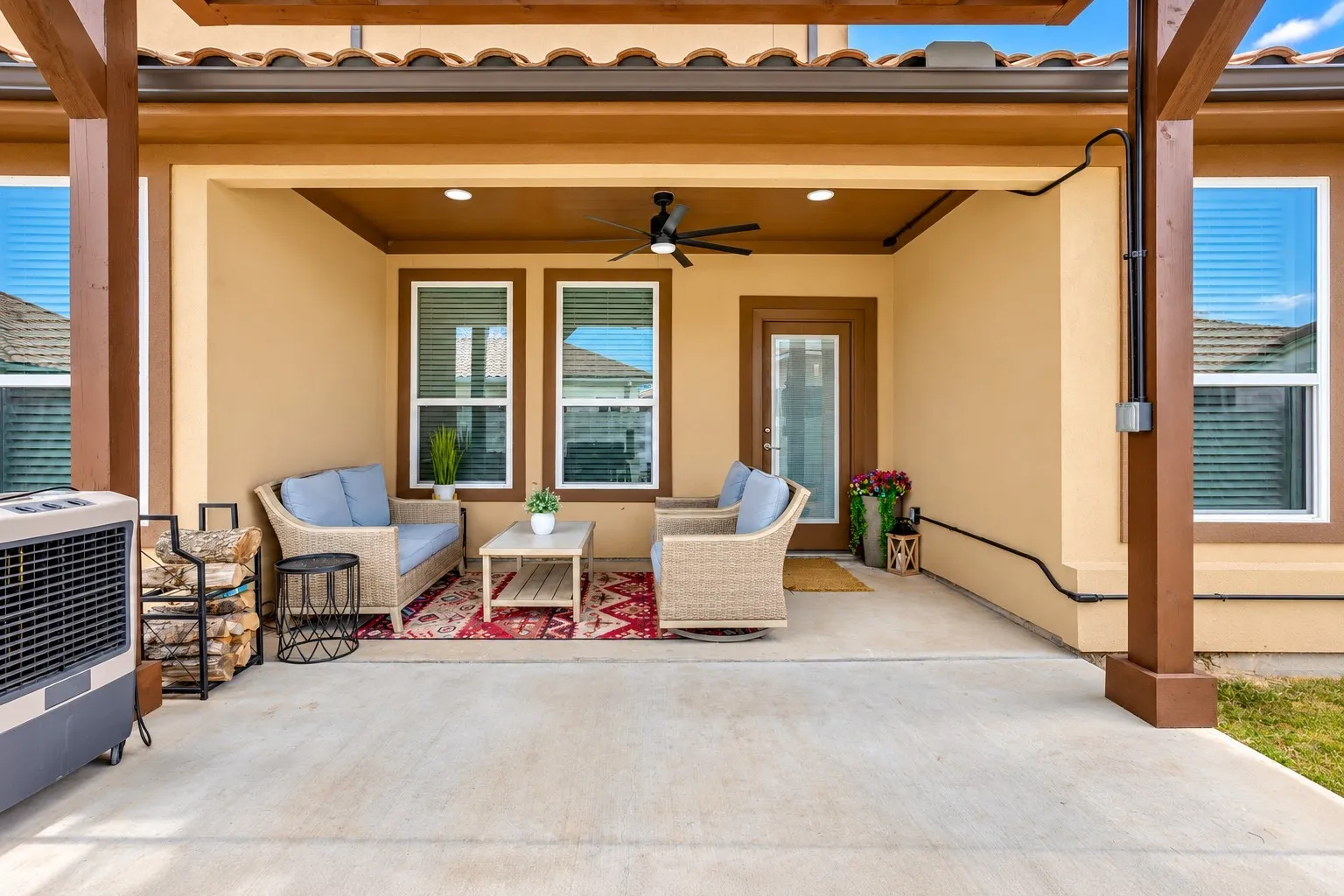 Single Family Residence For Sale in Somervell County , 167 Valley View, Glen Rose, Texas 76043, 5 Bedroom, 3 Bathroom, 2 Garage spaces, 2,629 Sqft, built in 2022, mls#21399196, Real Estate Agent in Glen Rose, Homes For Sale in Somervell county, Homes For Sale in Glen Rose, Realtor in Glen Rose Texas, Real Estate Brokerage Independent Realty Texas, Luminita Cordes Realtor