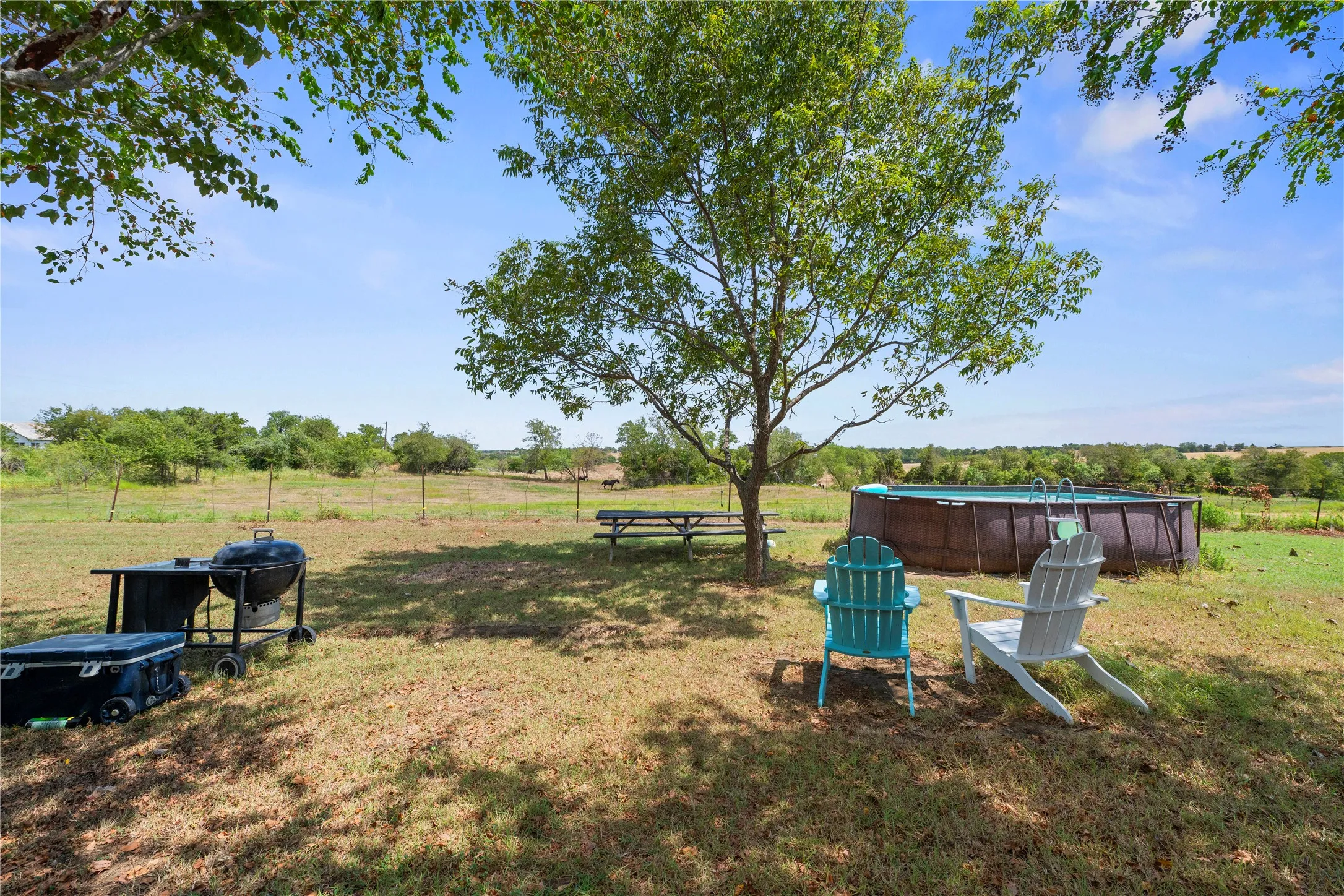 Manufactured Home For Sale in Falls County , 140 Private Road 801, Lott, Texas 76656, 3 Bedroom, 2 Bathroom, Garage spaces, 1,872 Sqft, built in 1997, mls#21401009, Real Estate Agent in Lott, Homes For Sale in Falls county, Homes For Sale in Lott, Realtor in Lott Texas, Real Estate Brokerage Independent Realty Texas, Luminita Cordes Realtor