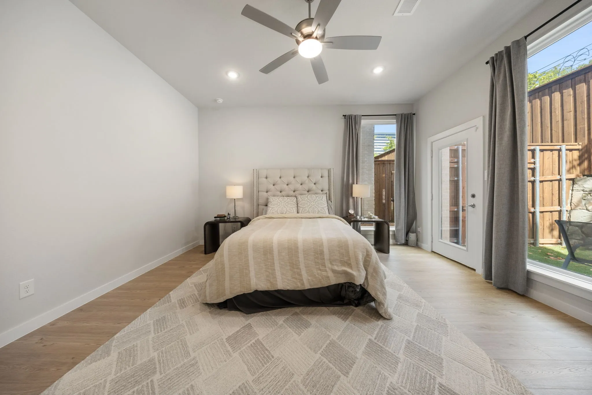 Townhouse For Sale in Collin County , 3464 Heritage Place, Richardson, Texas 75082, 3 Bedroom, 3 Bathroom, 2 Garage spaces, 2,142 Sqft, built in 2023, mls#21399271, Real Estate Agent in Richardson, Homes For Sale in Collin county, Homes For Sale in Richardson, Realtor in Richardson Texas, Real Estate Brokerage Independent Realty Texas, Luminita Cordes Realtor