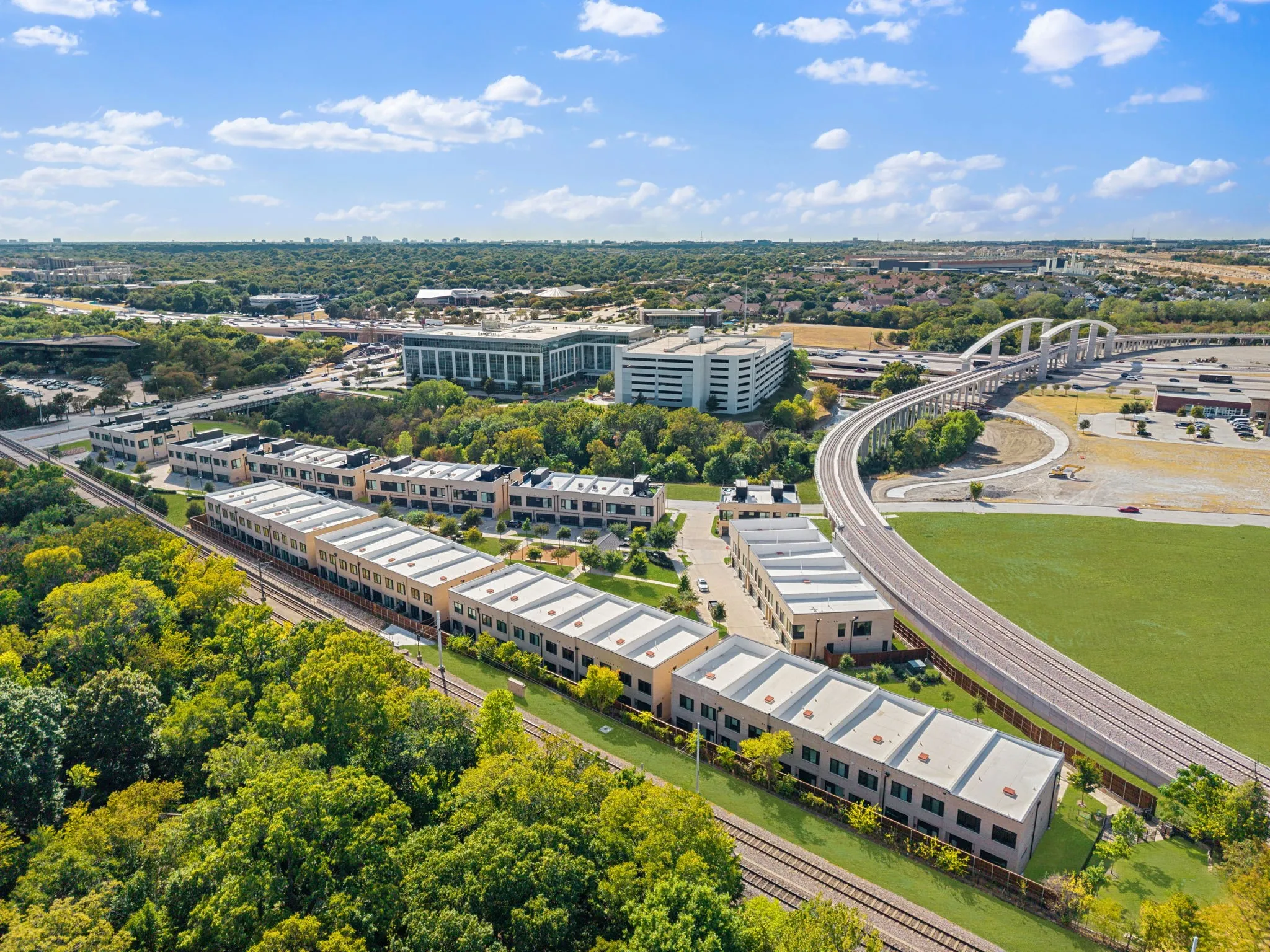 Townhouse For Sale in Collin County , 3464 Heritage Place, Richardson, Texas 75082, 3 Bedroom, 3 Bathroom, 2 Garage spaces, 2,142 Sqft, built in 2023, mls#21399271, Real Estate Agent in Richardson, Homes For Sale in Collin county, Homes For Sale in Richardson, Realtor in Richardson Texas, Real Estate Brokerage Independent Realty Texas, Luminita Cordes Realtor