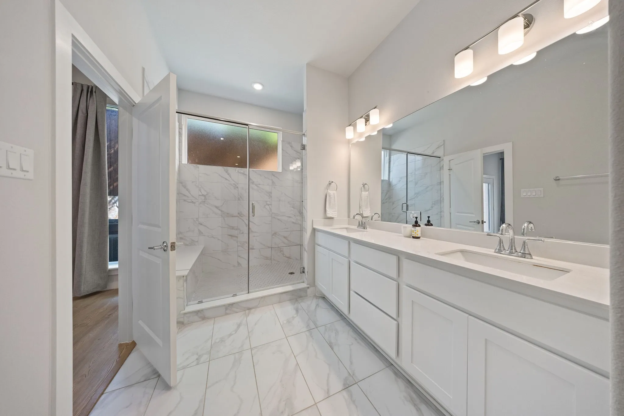 Townhouse For Sale in Collin County , 3464 Heritage Place, Richardson, Texas 75082, 3 Bedroom, 3 Bathroom, 2 Garage spaces, 2,142 Sqft, built in 2023, mls#21399271, Real Estate Agent in Richardson, Homes For Sale in Collin county, Homes For Sale in Richardson, Realtor in Richardson Texas, Real Estate Brokerage Independent Realty Texas, Luminita Cordes Realtor