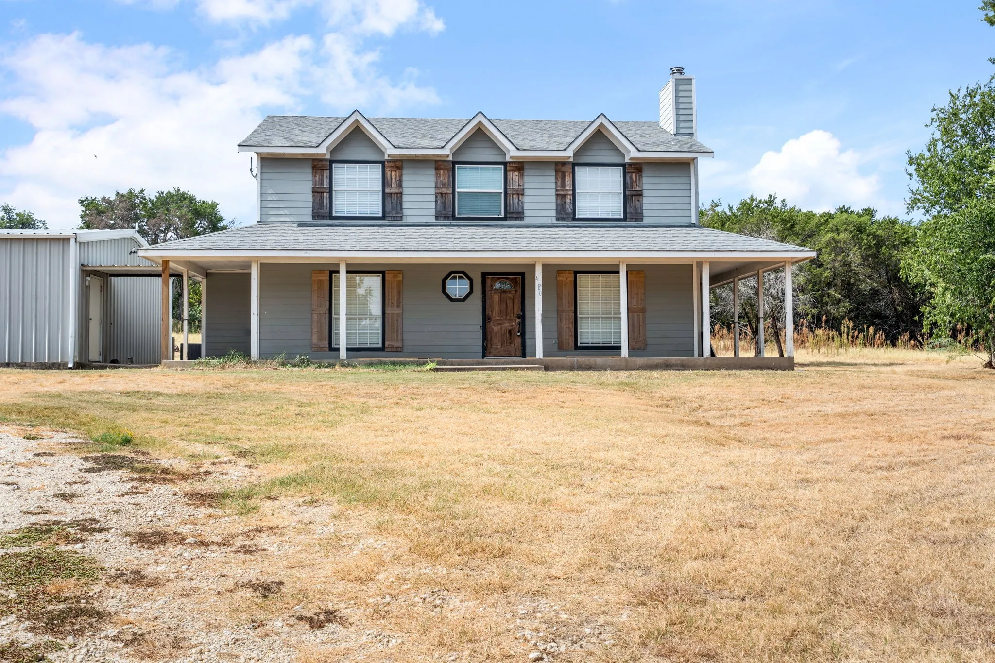 Single Family Residence For Sale in Hood County , 4600 Hunters Glen Court, Granbury, Texas 76048, 5 Bedroom, 4 Bathroom, Garage spaces, 2,376 Sqft, built in 2001, mls#21392213, Real Estate Agent in Granbury, Homes For Sale in Hood county, Homes For Sale in Granbury, Realtor in Granbury Texas, Real Estate Brokerage Independent Realty Texas, Luminita Cordes Realtor