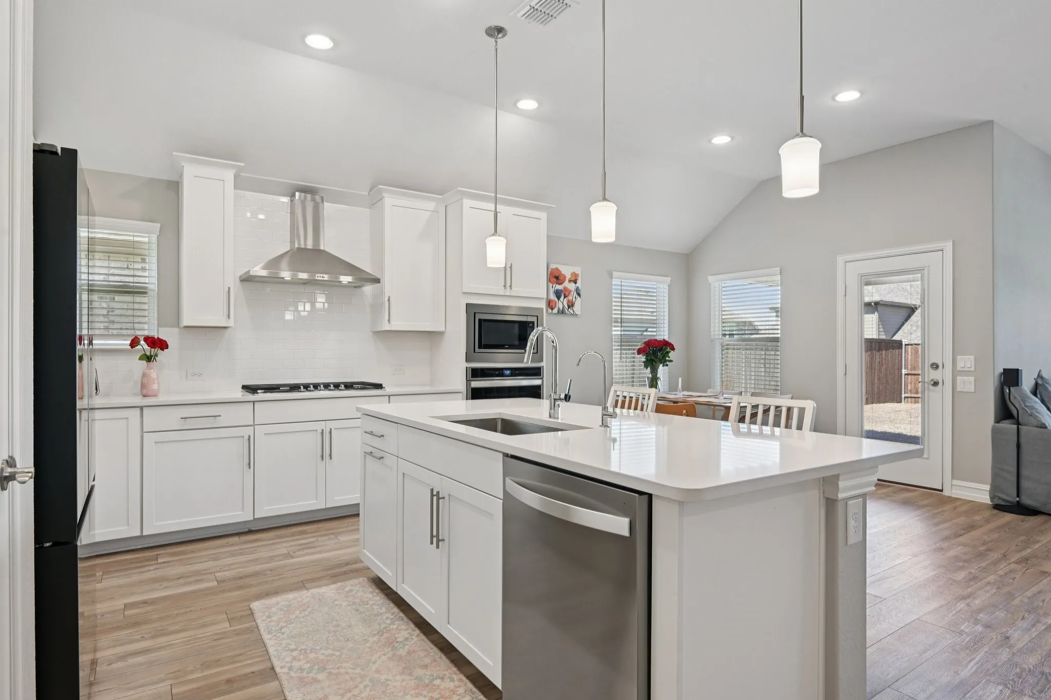 Single Family Residence For Sale in Denton County , 1521 Quentin Drive, Aubrey, Texas 76227, 3 Bedroom, 2 Bathroom, 2 Garage spaces, 1,815 Sqft, built in 2023, mls#21398439, Real Estate Agent in Aubrey, Homes For Sale in Denton county, Homes For Sale in Aubrey, Realtor in Aubrey Texas, Real Estate Brokerage Independent Realty Texas, Luminita Cordes Realtor