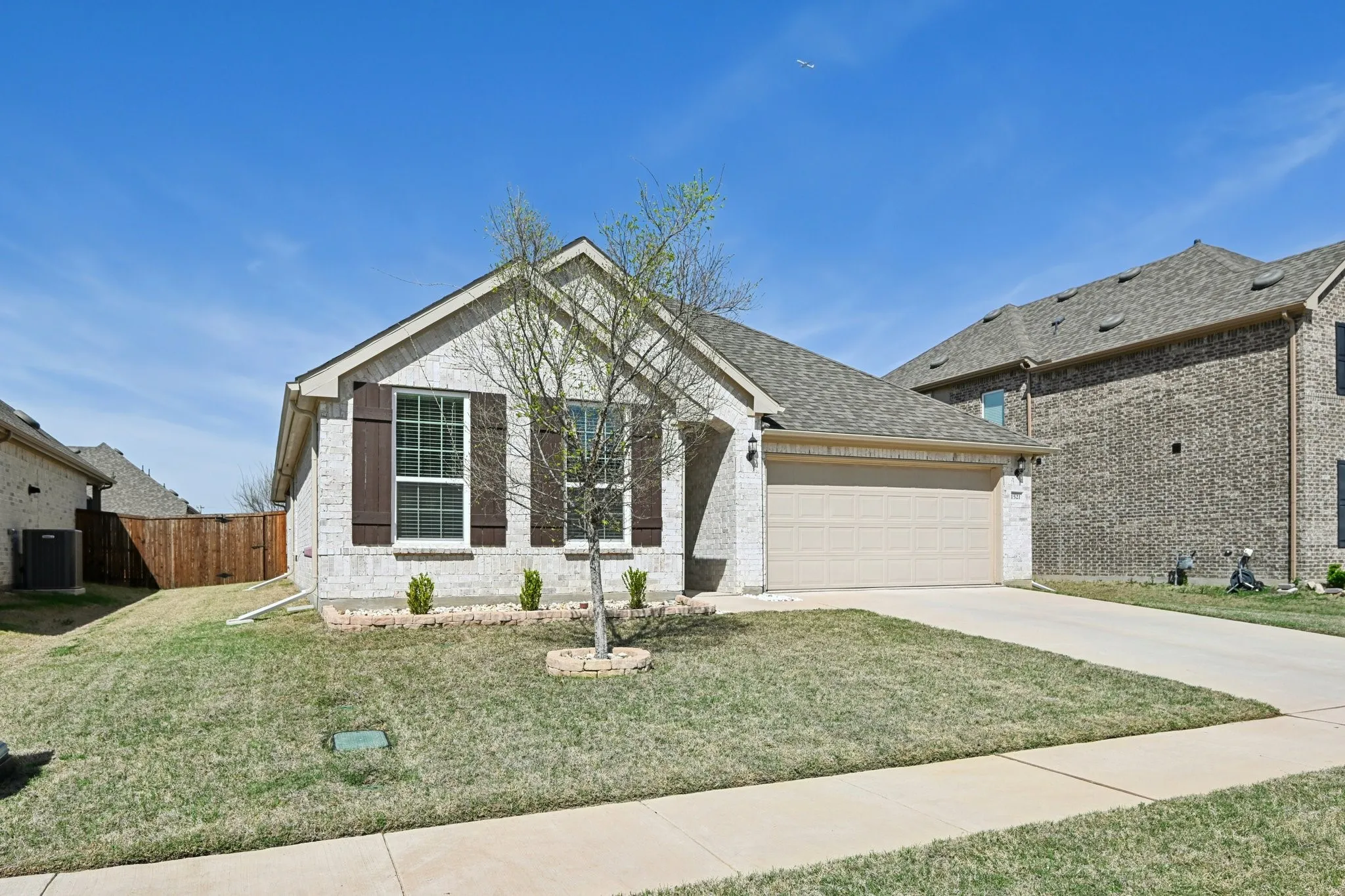 Single Family Residence For Sale in Denton County , 1521 Quentin Drive, Aubrey, Texas 76227, 3 Bedroom, 2 Bathroom, 2 Garage spaces, 1,815 Sqft, built in 2023, mls#21398439, Real Estate Agent in Aubrey, Homes For Sale in Denton county, Homes For Sale in Aubrey, Realtor in Aubrey Texas, Real Estate Brokerage Independent Realty Texas, Luminita Cordes Realtor