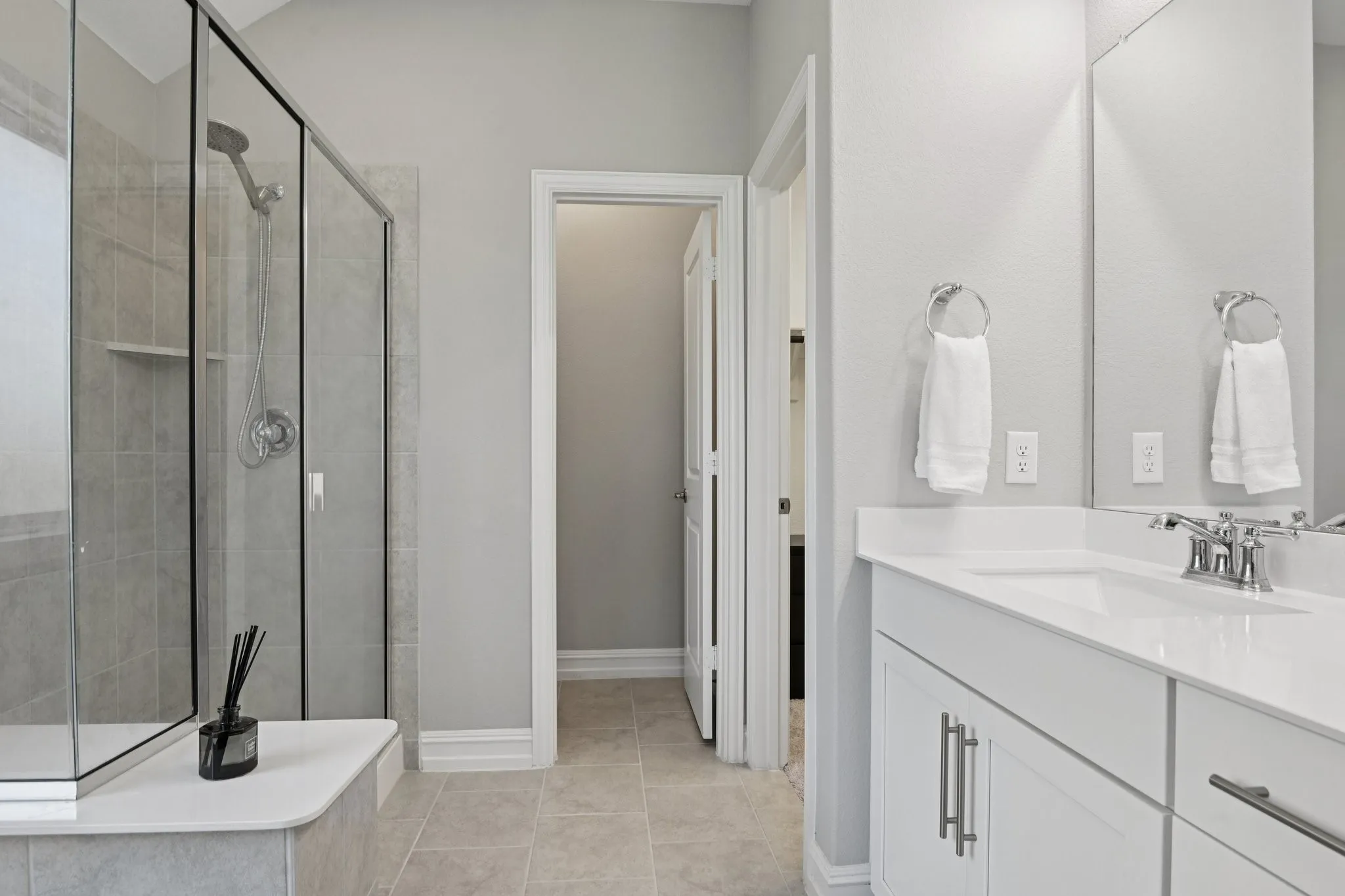 Single Family Residence For Sale in Denton County , 1521 Quentin Drive, Aubrey, Texas 76227, 3 Bedroom, 2 Bathroom, 2 Garage spaces, 1,815 Sqft, built in 2023, mls#21398439, Real Estate Agent in Aubrey, Homes For Sale in Denton county, Homes For Sale in Aubrey, Realtor in Aubrey Texas, Real Estate Brokerage Independent Realty Texas, Luminita Cordes Realtor
