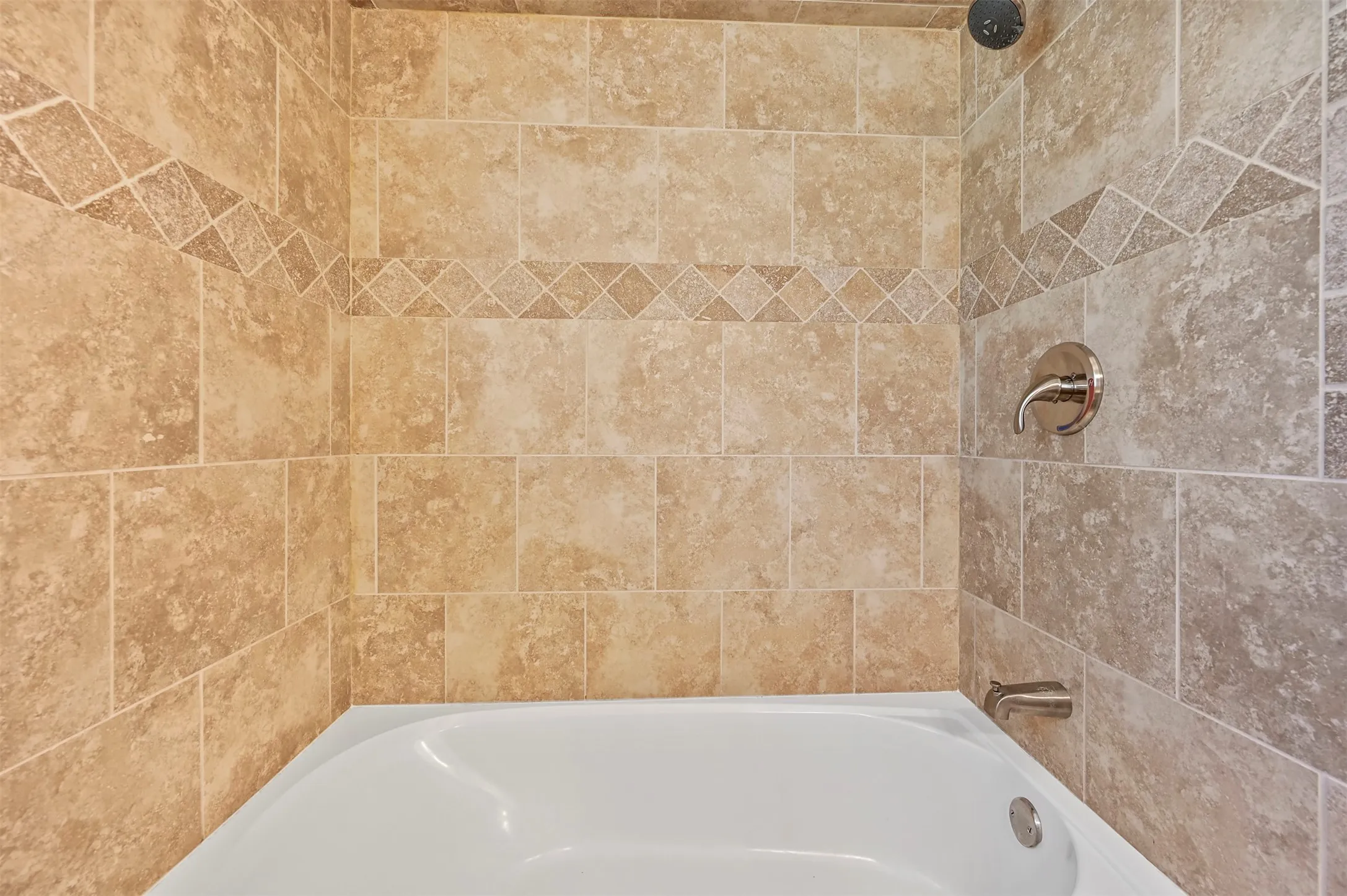 Single Family Residence For Rent in Tarrant County , 1444 Cimarron Trail, Hurst, Texas 76053, 3 Bedroom, 2 Bathroom, 2 Garage spaces, 1,706 Sqft, built in 1961, mls#21401074, Real Estate Agent in Hurst, Homes For Rent in Tarrant county, Homes For Rent in Hurst, Realtor in Hurst Texas, Real Estate Brokerage Independent Realty Texas, Luminita Cordes Realtor