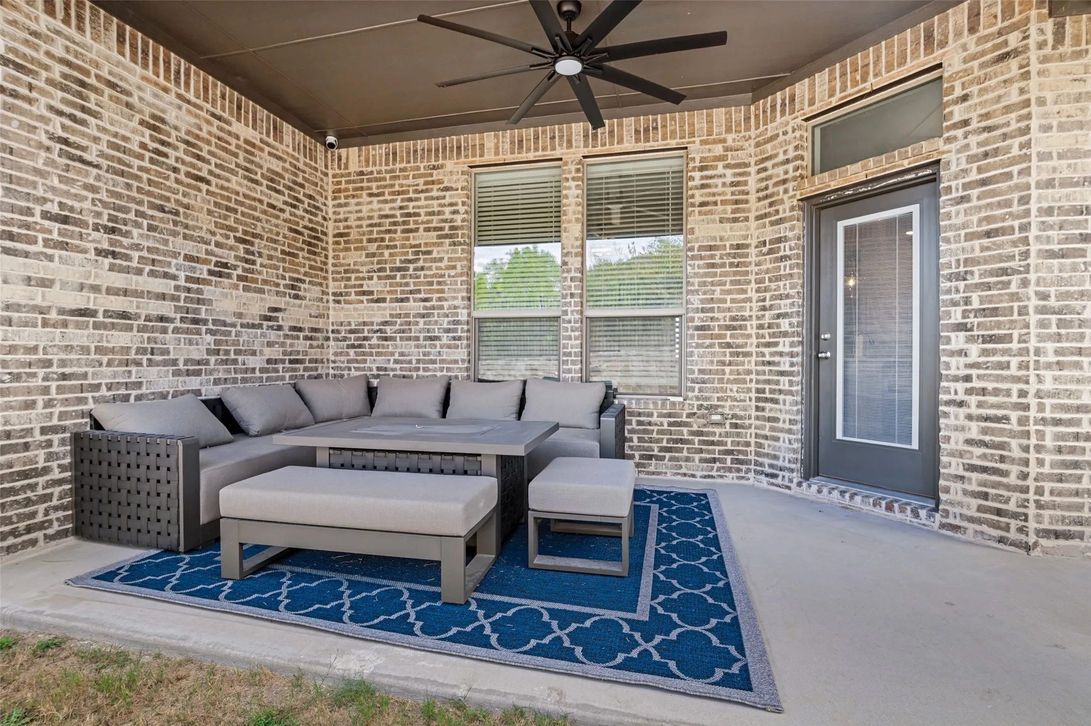 Single Family Residence For Sale in Ellis County , 709 Winecup Way, Midlothian, Texas 76065, 3 Bedroom, 2 Bathroom, 2 Garage spaces, 2,270 Sqft, built in 2023, mls#21400587, Real Estate Agent in Midlothian, Homes For Sale in Ellis county, Homes For Sale in Midlothian, Realtor in Midlothian Texas, Real Estate Brokerage Independent Realty Texas, Luminita Cordes Realtor