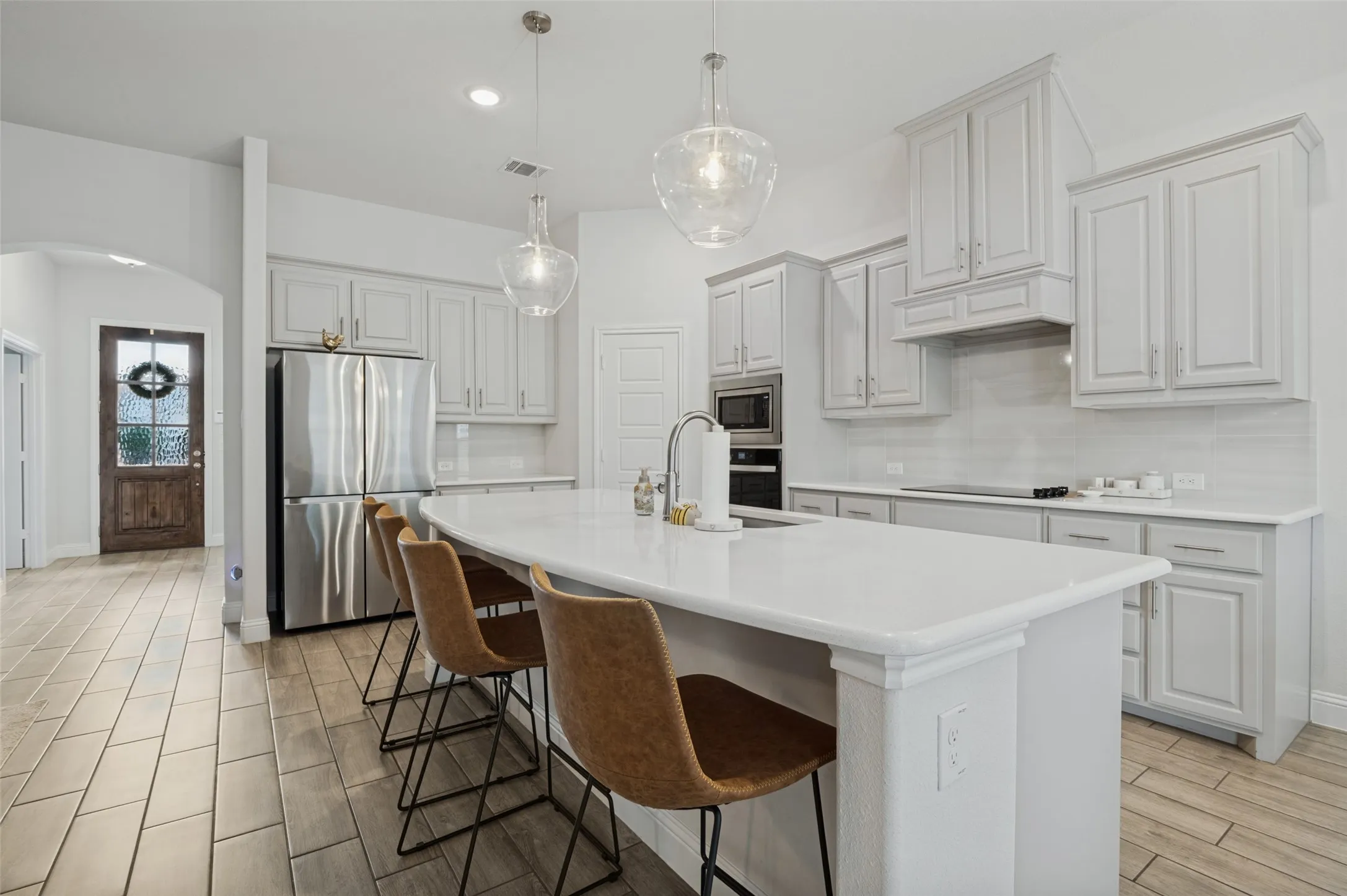 Single Family Residence For Sale in Ellis County , 709 Winecup Way, Midlothian, Texas 76065, 3 Bedroom, 2 Bathroom, 2 Garage spaces, 2,270 Sqft, built in 2023, mls#21400587, Real Estate Agent in Midlothian, Homes For Sale in Ellis county, Homes For Sale in Midlothian, Realtor in Midlothian Texas, Real Estate Brokerage Independent Realty Texas, Luminita Cordes Realtor