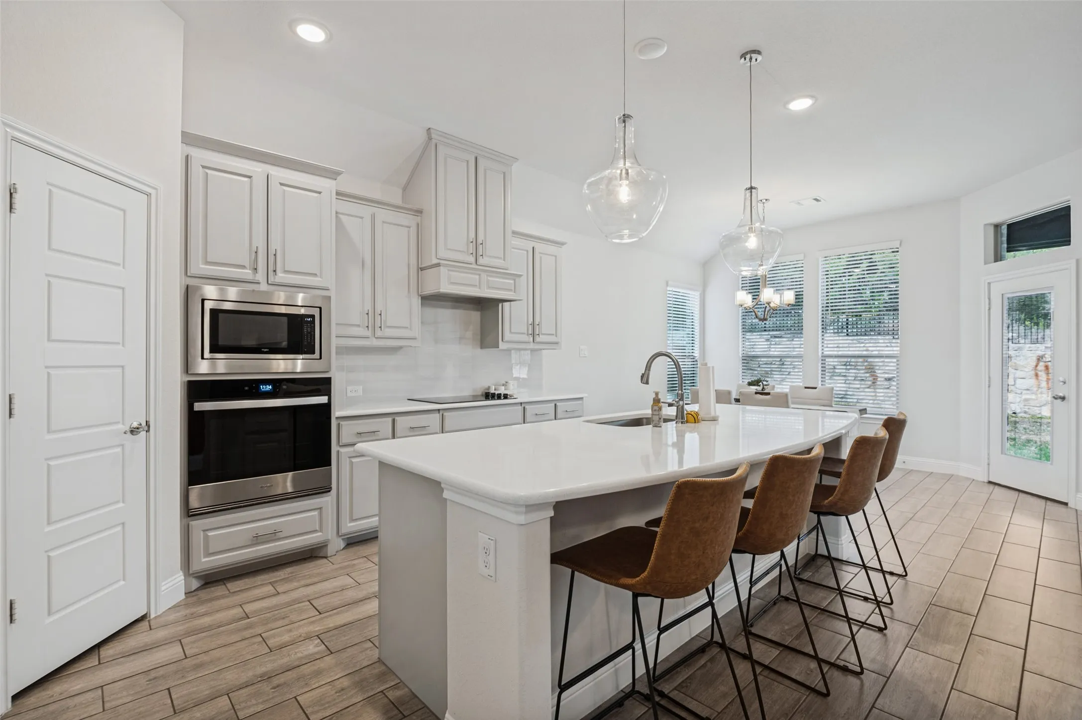 Single Family Residence For Sale in Ellis County , 709 Winecup Way, Midlothian, Texas 76065, 3 Bedroom, 2 Bathroom, 2 Garage spaces, 2,270 Sqft, built in 2023, mls#21400587, Real Estate Agent in Midlothian, Homes For Sale in Ellis county, Homes For Sale in Midlothian, Realtor in Midlothian Texas, Real Estate Brokerage Independent Realty Texas, Luminita Cordes Realtor