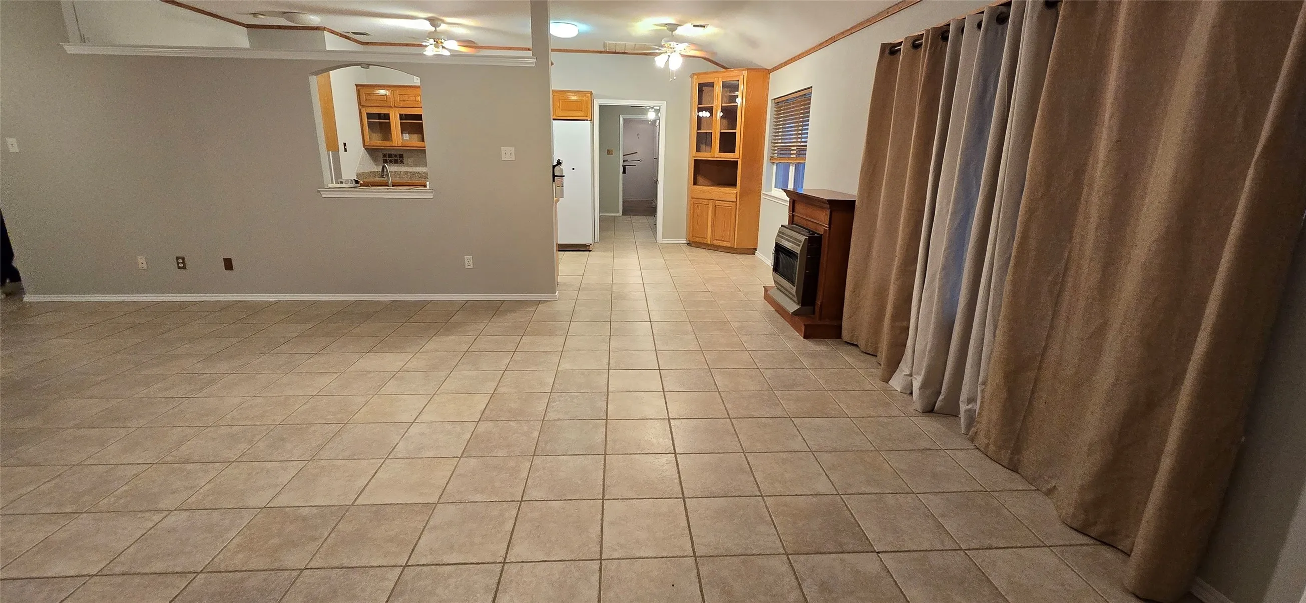Single Family Residence For Rent in Fannin County , 2267 County Road 3025, Bonham, Texas 75418, 3 Bedroom, 2 Bathroom, 1 Garage spaces, 2,132 Sqft, built in 2001, mls#21401076, Real Estate Agent in Bonham, Homes For Rent in Fannin county, Homes For Rent in Bonham, Realtor in Bonham Texas, Real Estate Brokerage Independent Realty Texas, Luminita Cordes Realtor