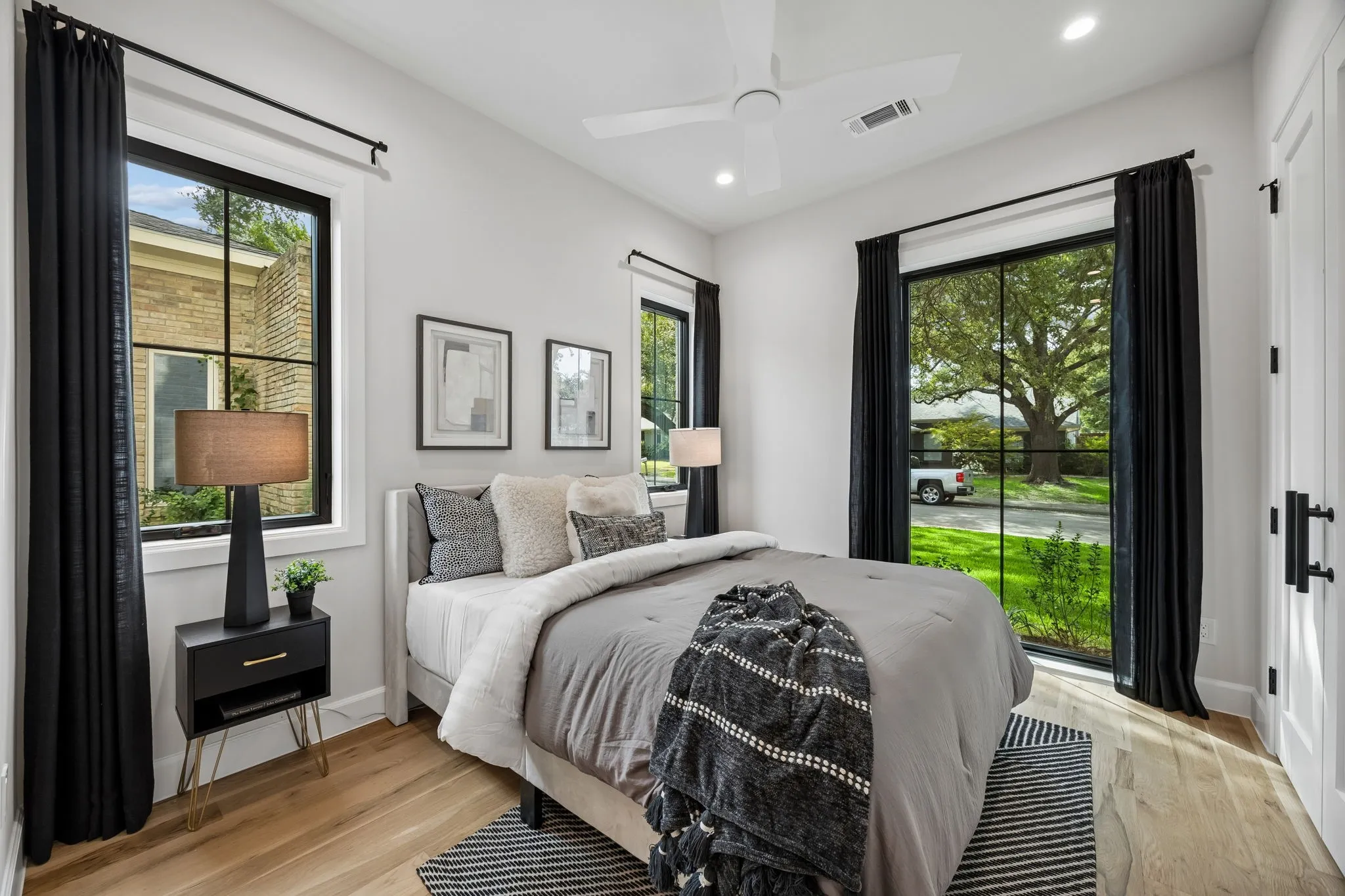 Single Family Residence For Sale in Dallas County , 7247 Blythdale Drive, Dallas, Texas 75248, 5 Bedroom, 7 Bathroom, 2 Garage spaces, 5,253 Sqft, built in 2026, mls#21394891, Real Estate Agent in Dallas, Homes For Sale in Dallas county, Homes For Sale in Dallas, Realtor in Dallas Texas, Real Estate Brokerage Independent Realty Texas, Luminita Cordes Realtor