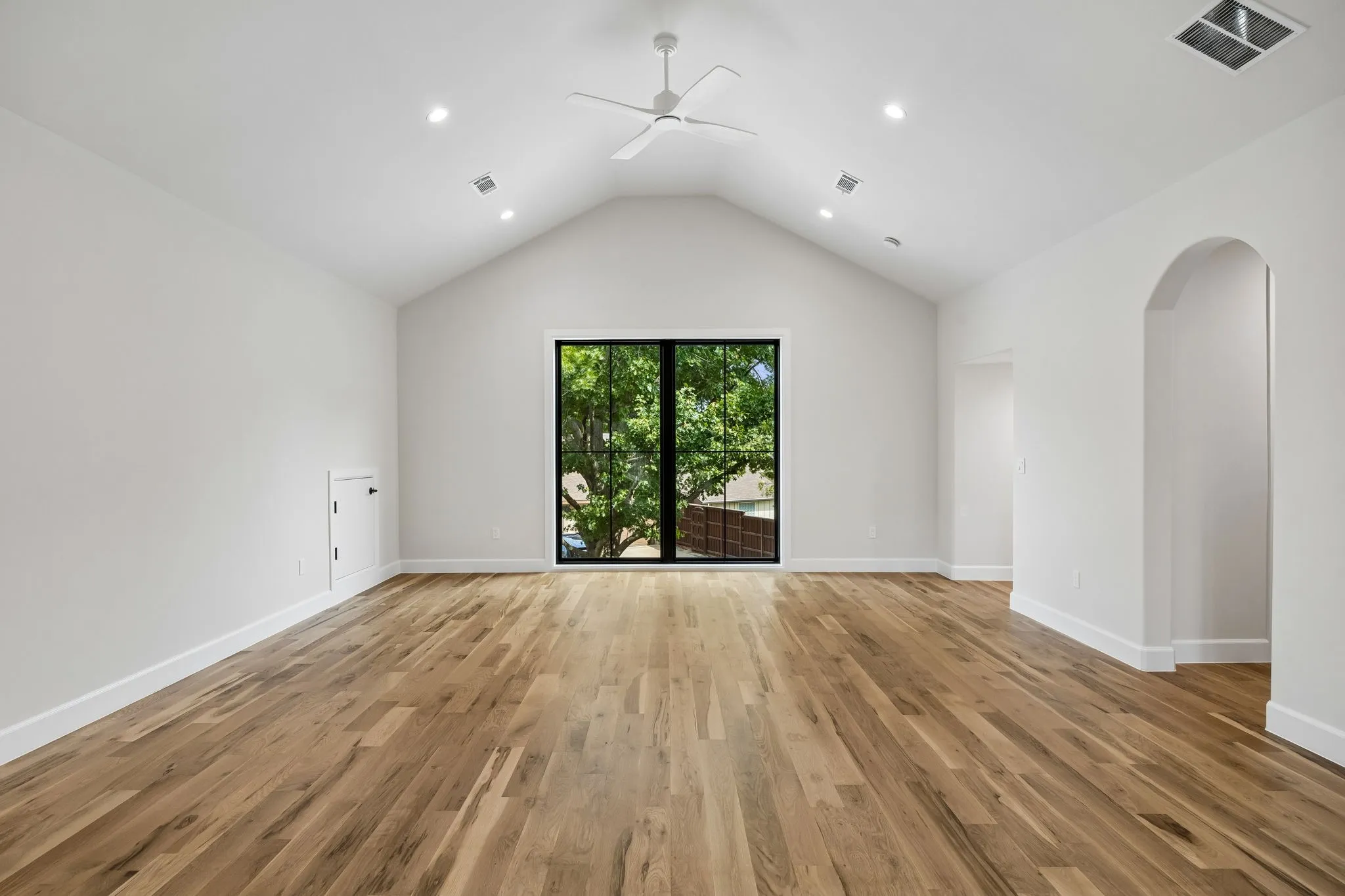 Single Family Residence For Sale in Dallas County , 7247 Blythdale Drive, Dallas, Texas 75248, 5 Bedroom, 7 Bathroom, 2 Garage spaces, 5,253 Sqft, built in 2026, mls#21394891, Real Estate Agent in Dallas, Homes For Sale in Dallas county, Homes For Sale in Dallas, Realtor in Dallas Texas, Real Estate Brokerage Independent Realty Texas, Luminita Cordes Realtor