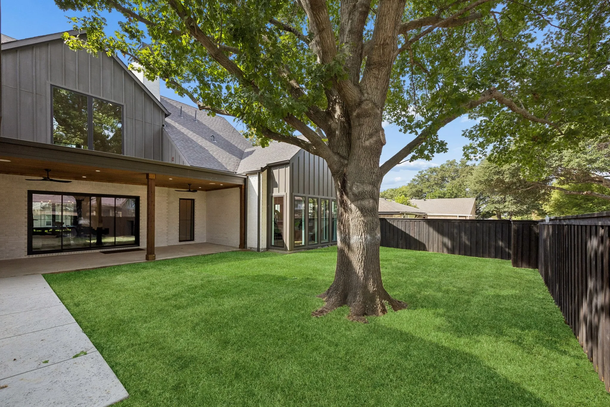 Single Family Residence For Sale in Dallas County , 7247 Blythdale Drive, Dallas, Texas 75248, 5 Bedroom, 7 Bathroom, 2 Garage spaces, 5,253 Sqft, built in 2026, mls#21394891, Real Estate Agent in Dallas, Homes For Sale in Dallas county, Homes For Sale in Dallas, Realtor in Dallas Texas, Real Estate Brokerage Independent Realty Texas, Luminita Cordes Realtor