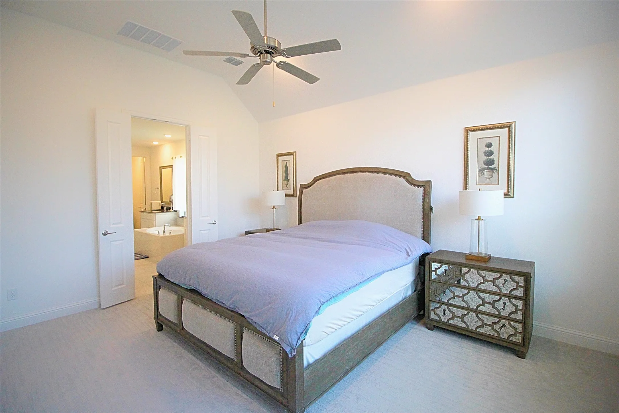 Single Family Residence For Sale in Denton County , 606 Artesian Drive, Argyle, Texas 76226, 3 Bedroom, 2 Bathroom, 2 Garage spaces, 2,115 Sqft, built in 2021, mls#21401066, Real Estate Agent in Argyle, Homes For Sale in Denton county, Homes For Sale in Argyle, Realtor in Argyle Texas, Real Estate Brokerage Independent Realty Texas, Luminita Cordes Realtor