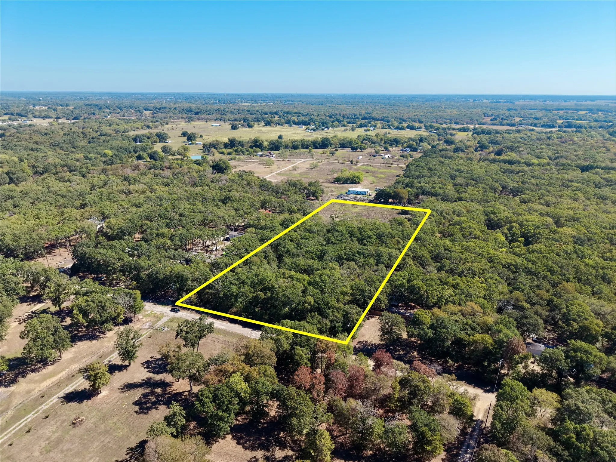 Unimproved Land For Sale in Kaufman County , 0 R and R Circle Lot 12, Kemp, Texas 75143, 0, 0, Garage spaces, 0 Sqft, built in 0, mls#21401023, Real Estate Agent in Kemp, Homes For Sale in Kaufman county, Homes For Sale in Kemp, Realtor in Kemp Texas, Real Estate Brokerage Independent Realty Texas, Luminita Cordes Realtor