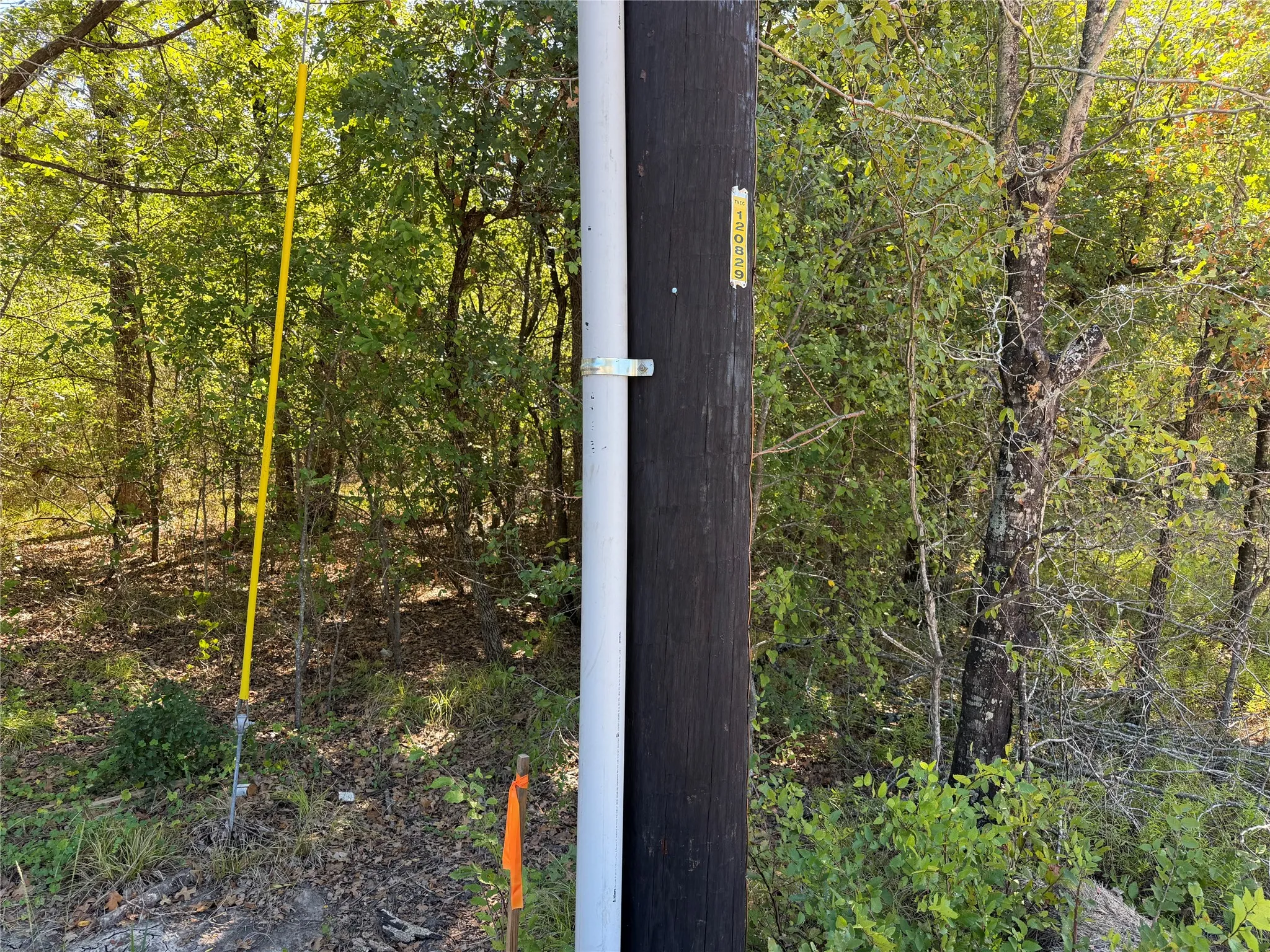 Unimproved Land For Sale in Kaufman County , 0 R and R Circle Lot 12, Kemp, Texas 75143, 0, 0, Garage spaces, 0 Sqft, built in 0, mls#21401023, Real Estate Agent in Kemp, Homes For Sale in Kaufman county, Homes For Sale in Kemp, Realtor in Kemp Texas, Real Estate Brokerage Independent Realty Texas, Luminita Cordes Realtor