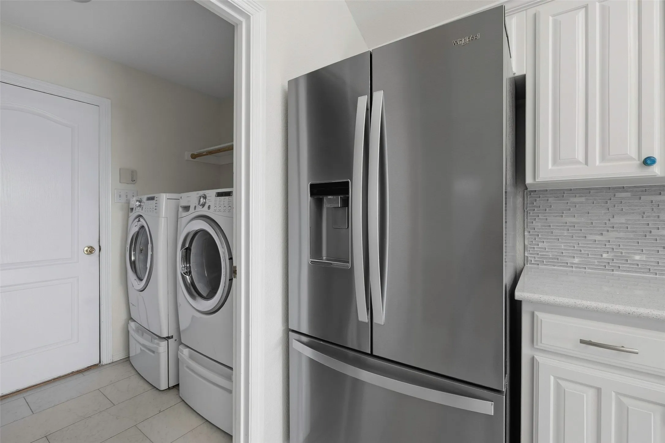Single Family Residence For Sale in Tarrant County , 6801 Descanso Gardens Drive, Fort Worth, Texas 76132, 4 Bedroom, 2 Bathroom, 2 Garage spaces, 1,950 Sqft, built in 1999, mls#21399982, Real Estate Agent in Fort Worth, Homes For Sale in Tarrant county, Homes For Sale in Fort Worth, Realtor in Fort Worth Texas, Real Estate Brokerage Independent Realty Texas, Luminita Cordes Realtor