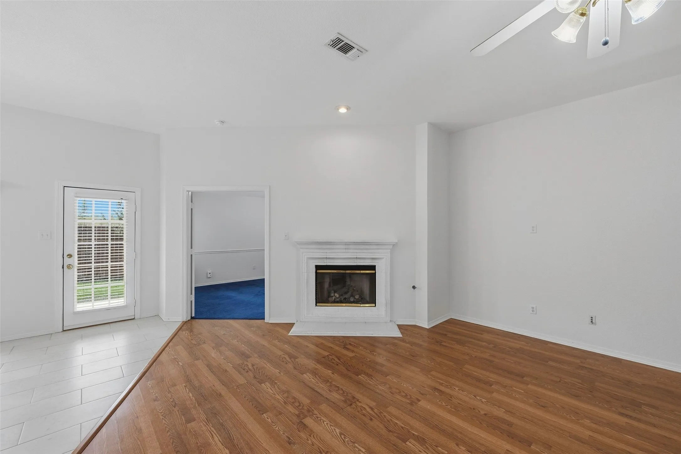 Single Family Residence For Sale in Tarrant County , 6801 Descanso Gardens Drive, Fort Worth, Texas 76132, 4 Bedroom, 2 Bathroom, 2 Garage spaces, 1,950 Sqft, built in 1999, mls#21399982, Real Estate Agent in Fort Worth, Homes For Sale in Tarrant county, Homes For Sale in Fort Worth, Realtor in Fort Worth Texas, Real Estate Brokerage Independent Realty Texas, Luminita Cordes Realtor