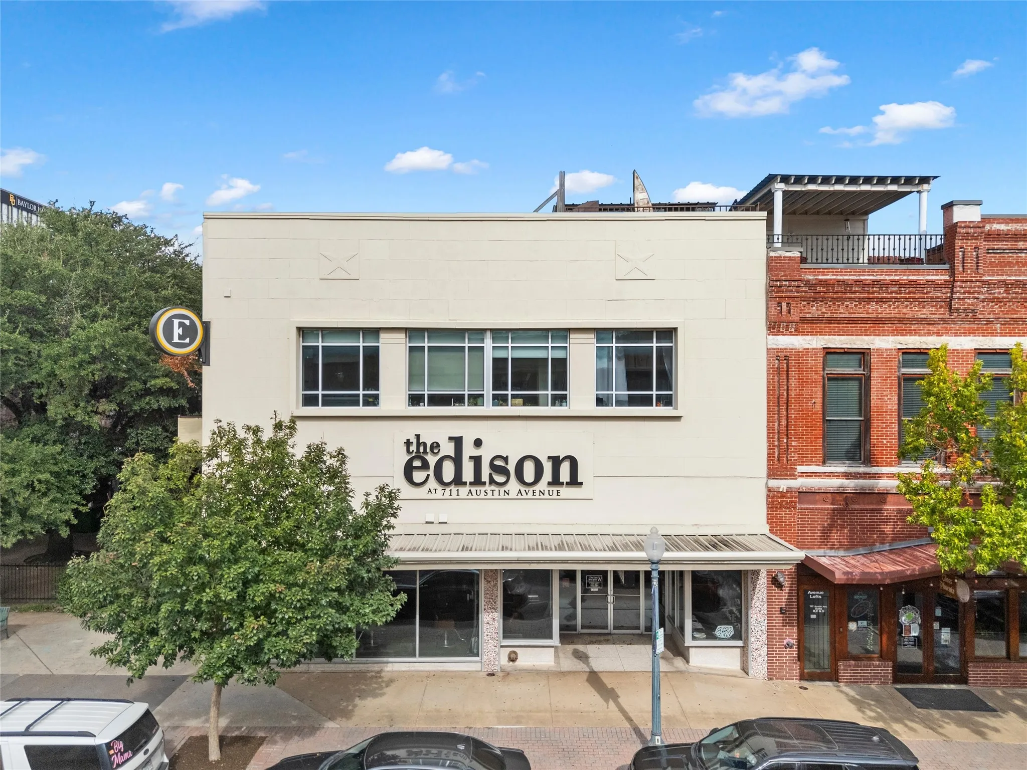 Condominium For Sale in Mc Lennan County , 711 Austin Avenue C, Waco, Texas 76701, 1 Bedroom, 1 Bathroom, Garage spaces, 835 Sqft, built in 1930, mls#21400354, Real Estate Agent in Waco, Homes For Sale in Mc Lennan county, Homes For Sale in Waco, Realtor in Waco Texas, Real Estate Brokerage Independent Realty Texas, Luminita Cordes Realtor