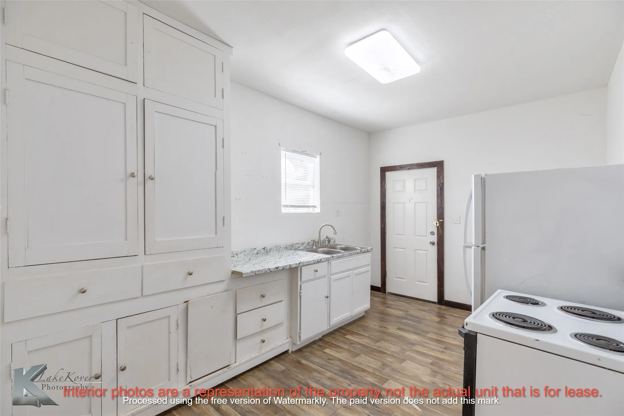 Duplex For Rent in Jones County , 344 SW Avenue A A, Hamlin, Texas 79520, 1 Bedroom, 1 Bathroom, Garage spaces, 650 Sqft, built in 1937, mls#21401102, Real Estate Agent in Hamlin, Homes For Rent in Jones county, Homes For Rent in Hamlin, Realtor in Hamlin Texas, Real Estate Brokerage Independent Realty Texas, Luminita Cordes Realtor