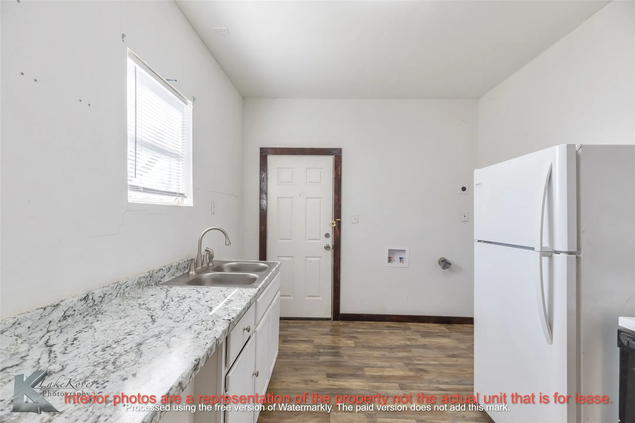 Duplex For Rent in Jones County , 344 SW Avenue A A, Hamlin, Texas 79520, 1 Bedroom, 1 Bathroom, Garage spaces, 650 Sqft, built in 1937, mls#21401102, Real Estate Agent in Hamlin, Homes For Rent in Jones county, Homes For Rent in Hamlin, Realtor in Hamlin Texas, Real Estate Brokerage Independent Realty Texas, Luminita Cordes Realtor