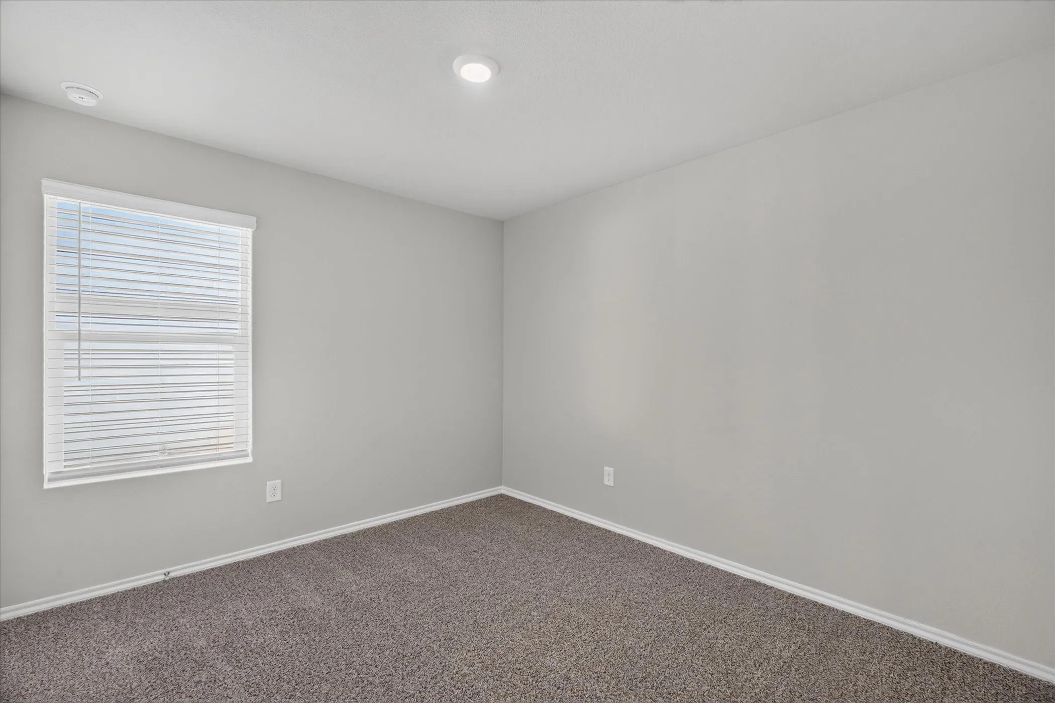 Single Family Residence For Rent in Palo Pinto County , 129 Mach Way, Mineral Wells, Texas 76067, 4 Bedroom, 2 Bathroom, 2 Garage spaces, 1,471 Sqft, built in 2026, mls#21399458, Real Estate Agent in Mineral Wells, Homes For Rent in Palo Pinto county, Homes For Rent in Mineral Wells, Realtor in Mineral Wells Texas, Real Estate Brokerage Independent Realty Texas, Luminita Cordes Realtor